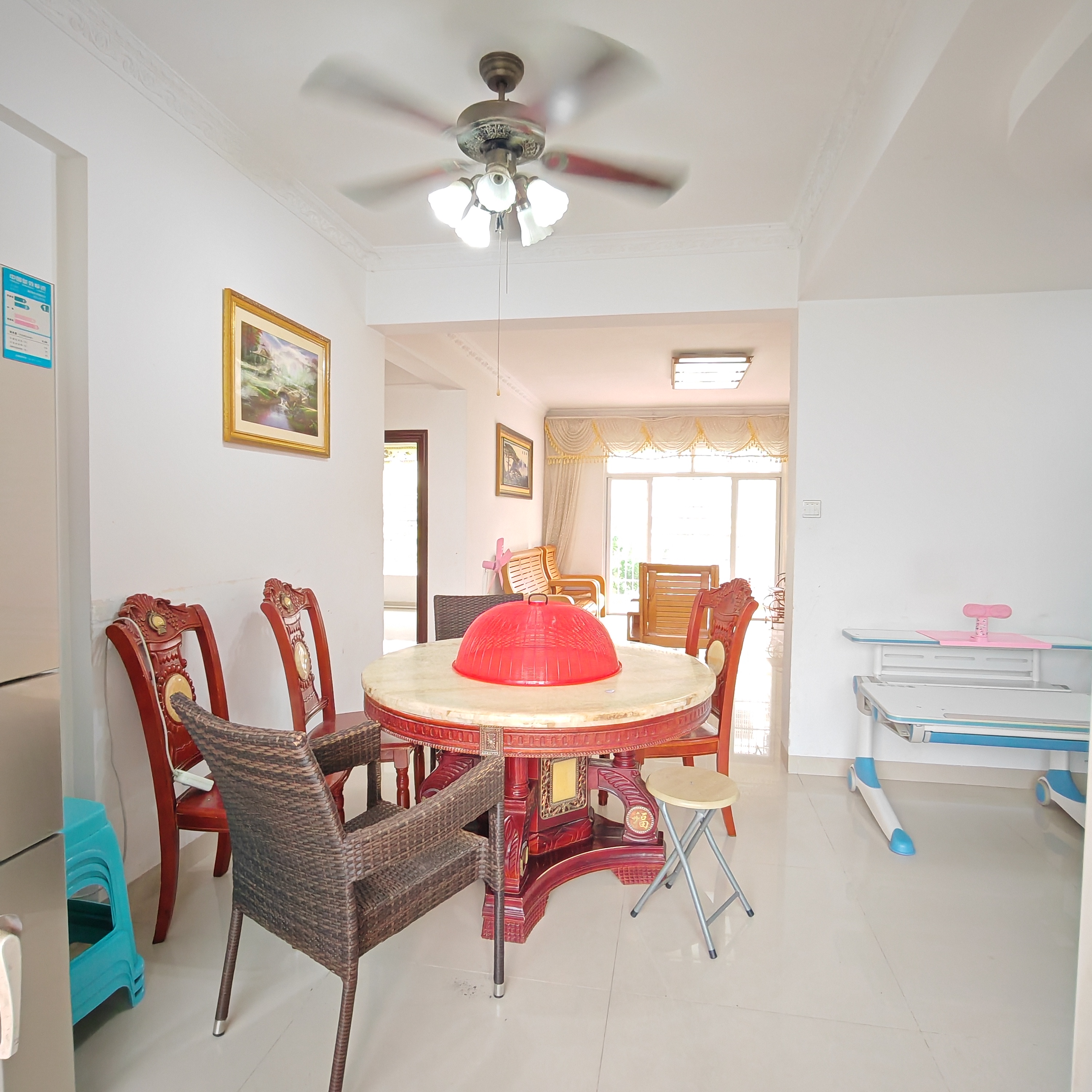 蓝水湾一期 3室2厅2卫 2800.0元/月 蓝水湾一期 3室2厅2卫 2800.0元/月室内图