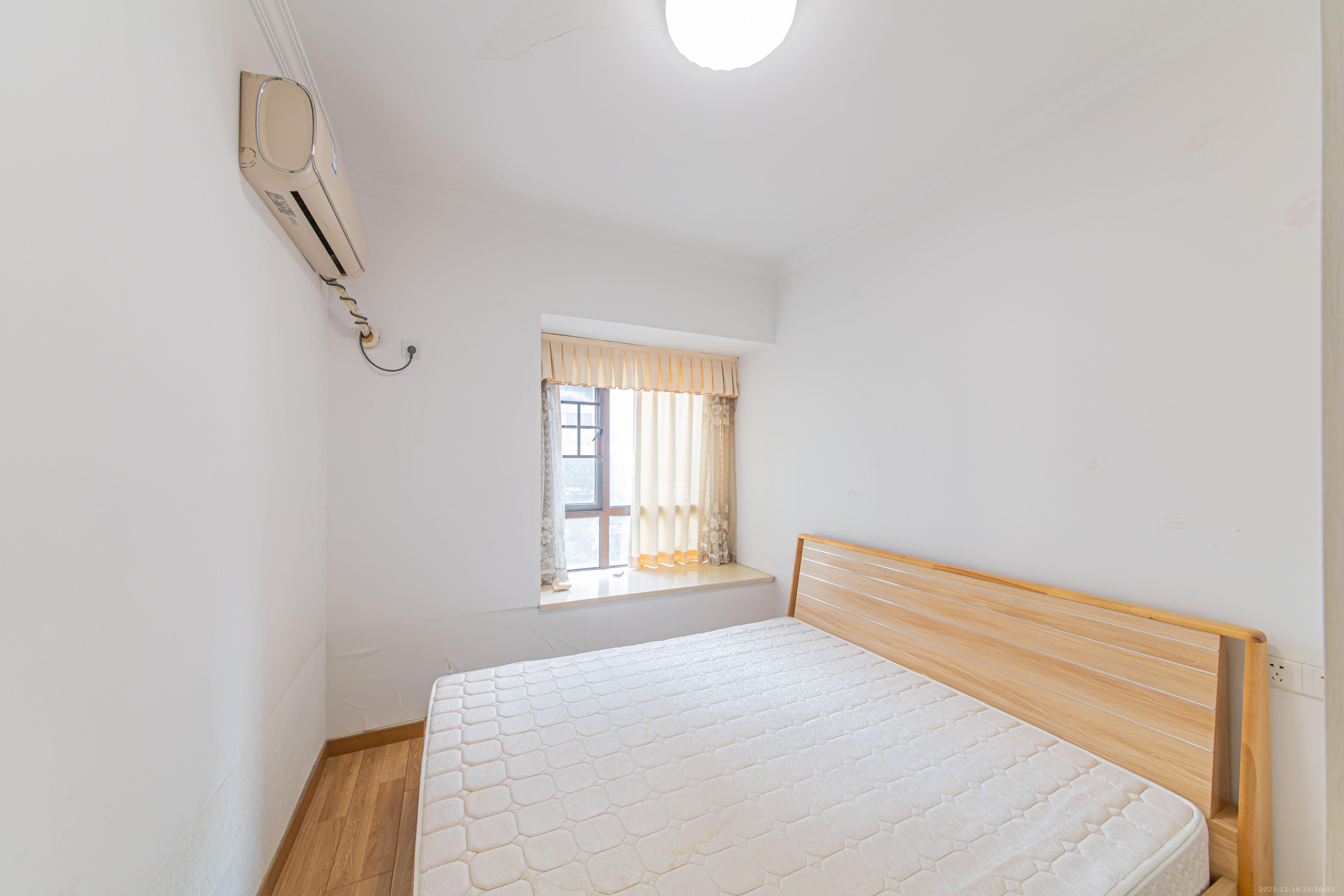 金房奥斯卡 2室2厅1卫 65.0万 金房奥斯卡 2室2厅1卫 65.0万卧室