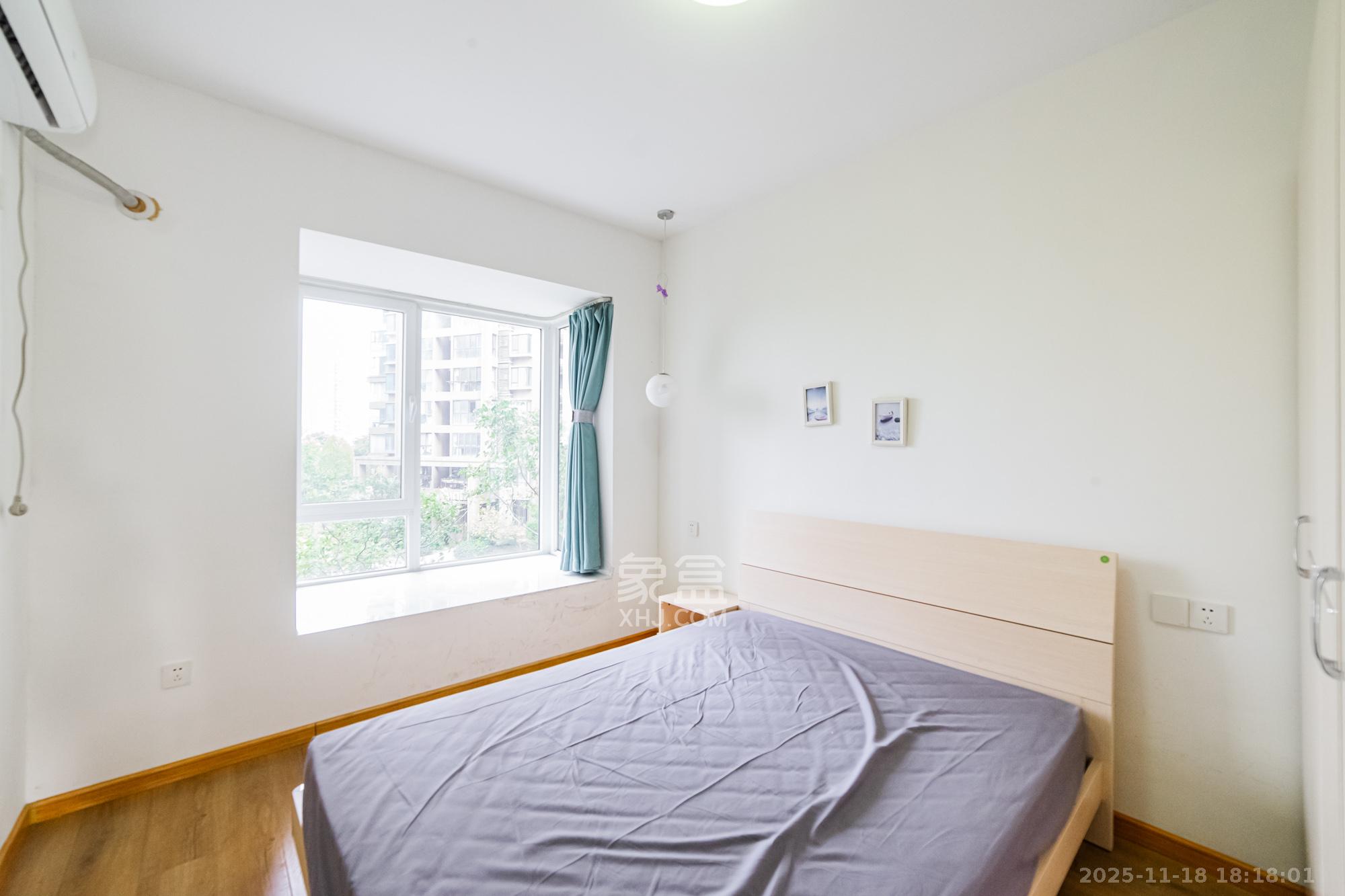 北辰三角洲C2区  3室2厅2卫    170.0万卧室