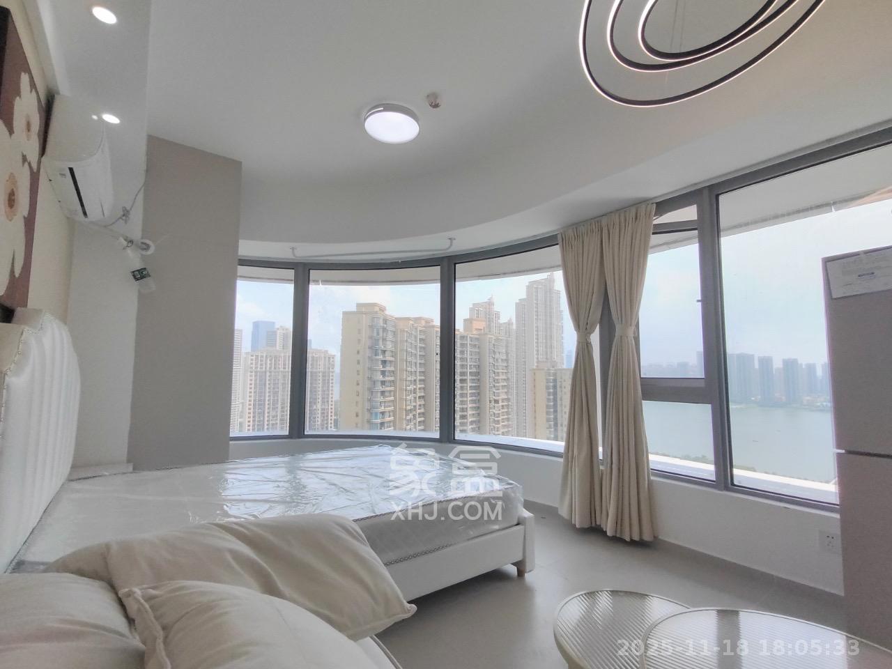 保利天禧EF区  1室1厅1卫    2000.0元/月室内图