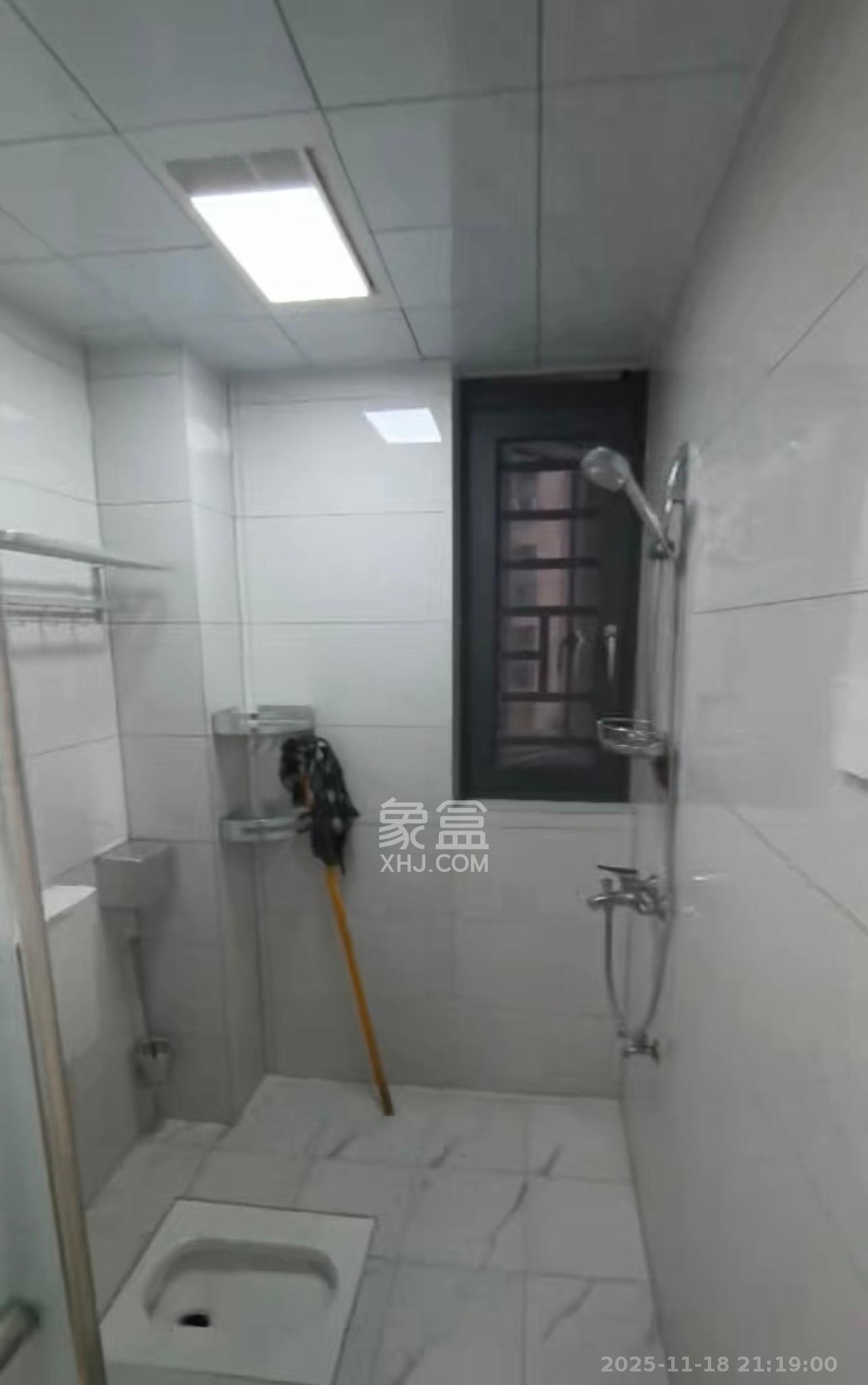 朝正美苑  2室2厅1卫    2100.0元/月室内图