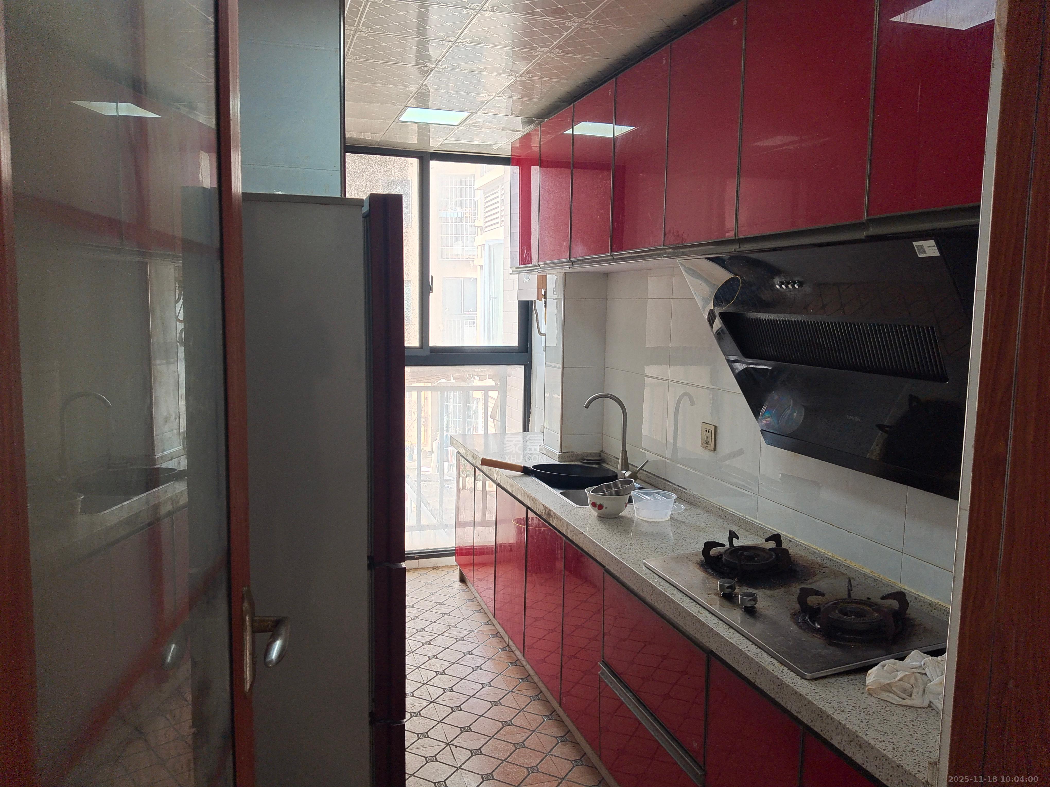 鑫远御文台一期 2室2厅1卫 2100.0元/月 鑫远御文台一期 2室2厅1卫 2100.0元/月室内图