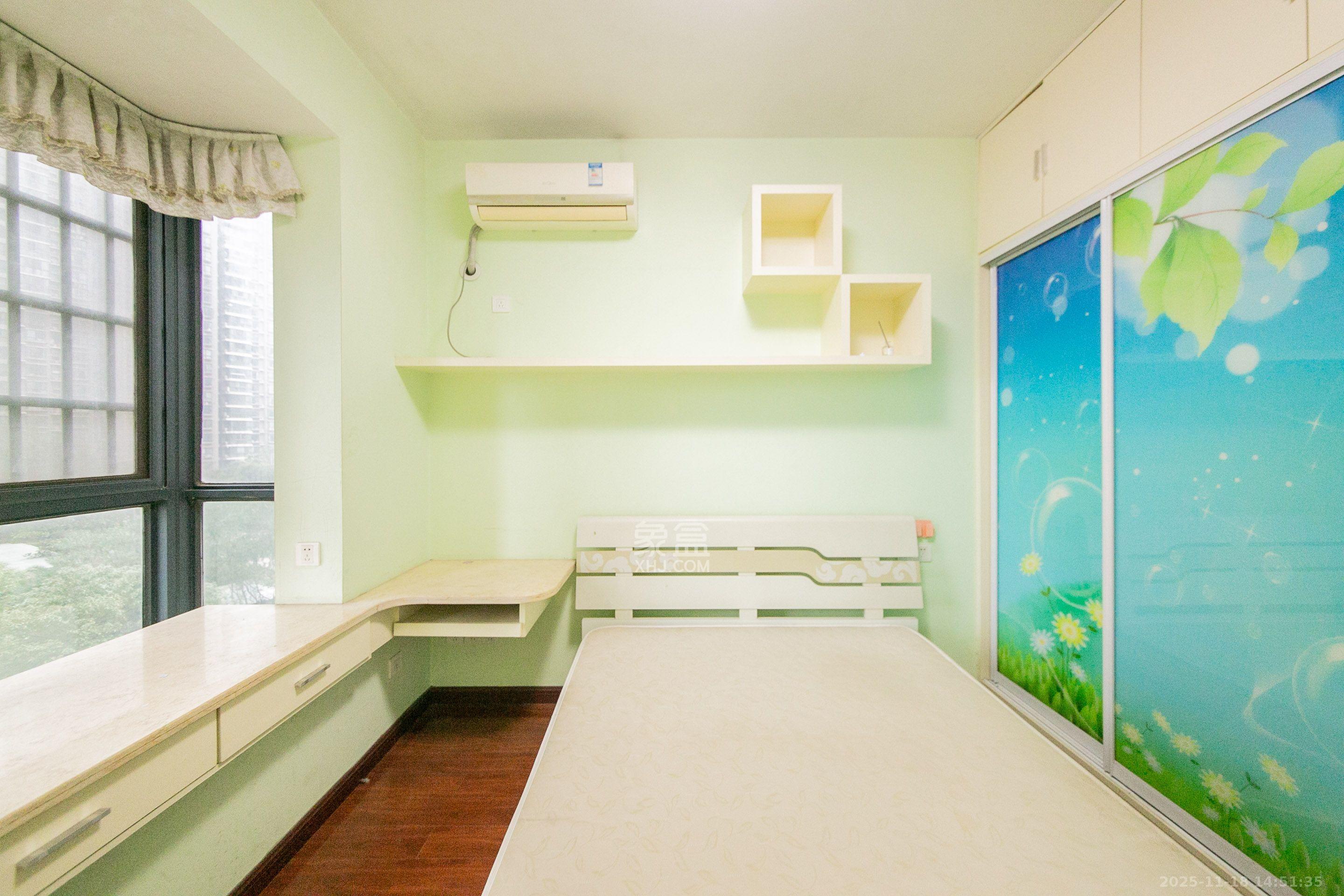 湘江世纪城临江苑 4室2厅2卫 3200.0元/月 湘江世纪城临江苑 4室2厅2卫 3200.0元/月室内图