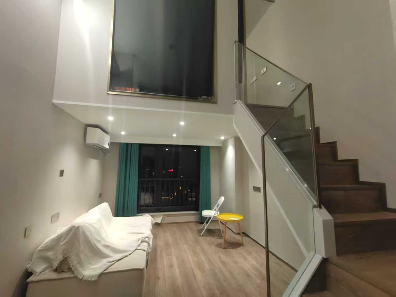 华远海蓝郡  2室2厅1卫    1500.0元/月户型图