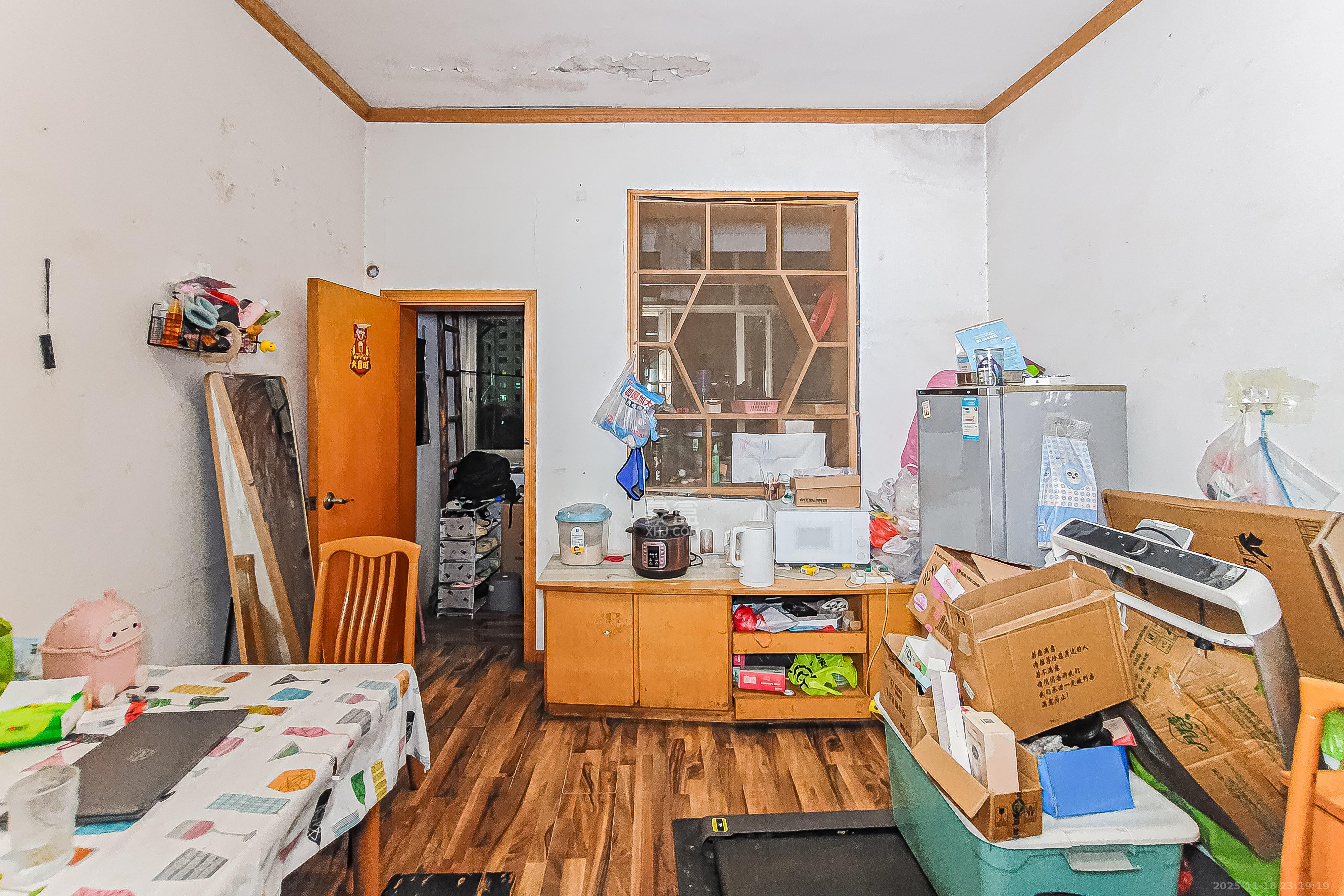 工农新村(工农桥社区) 1室1厅1卫 18.8万 工农新村(工农桥社区) 1室1厅1卫 18.8万客厅