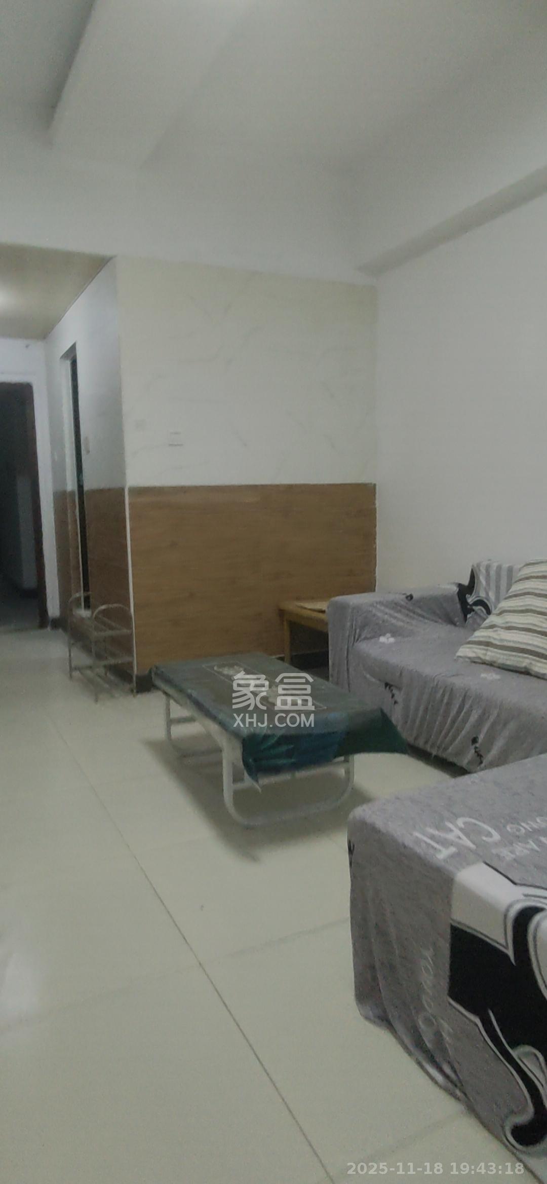 湘聚大厦  1室1厅1卫    1300.0元/月