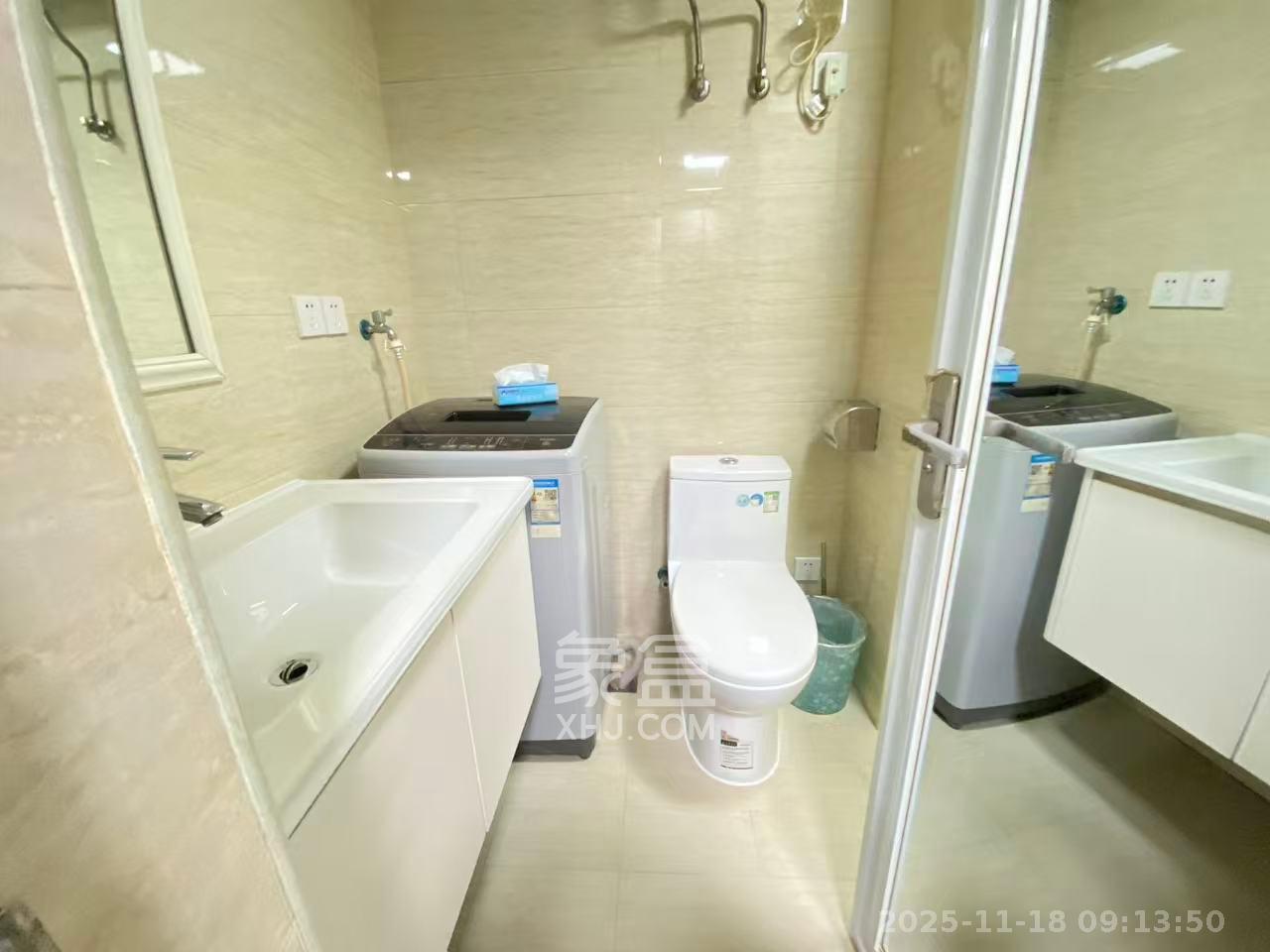 芙蓉万国城MOMA（卓越汇富苑）  1室0厅0卫    1300.0元/月室内图