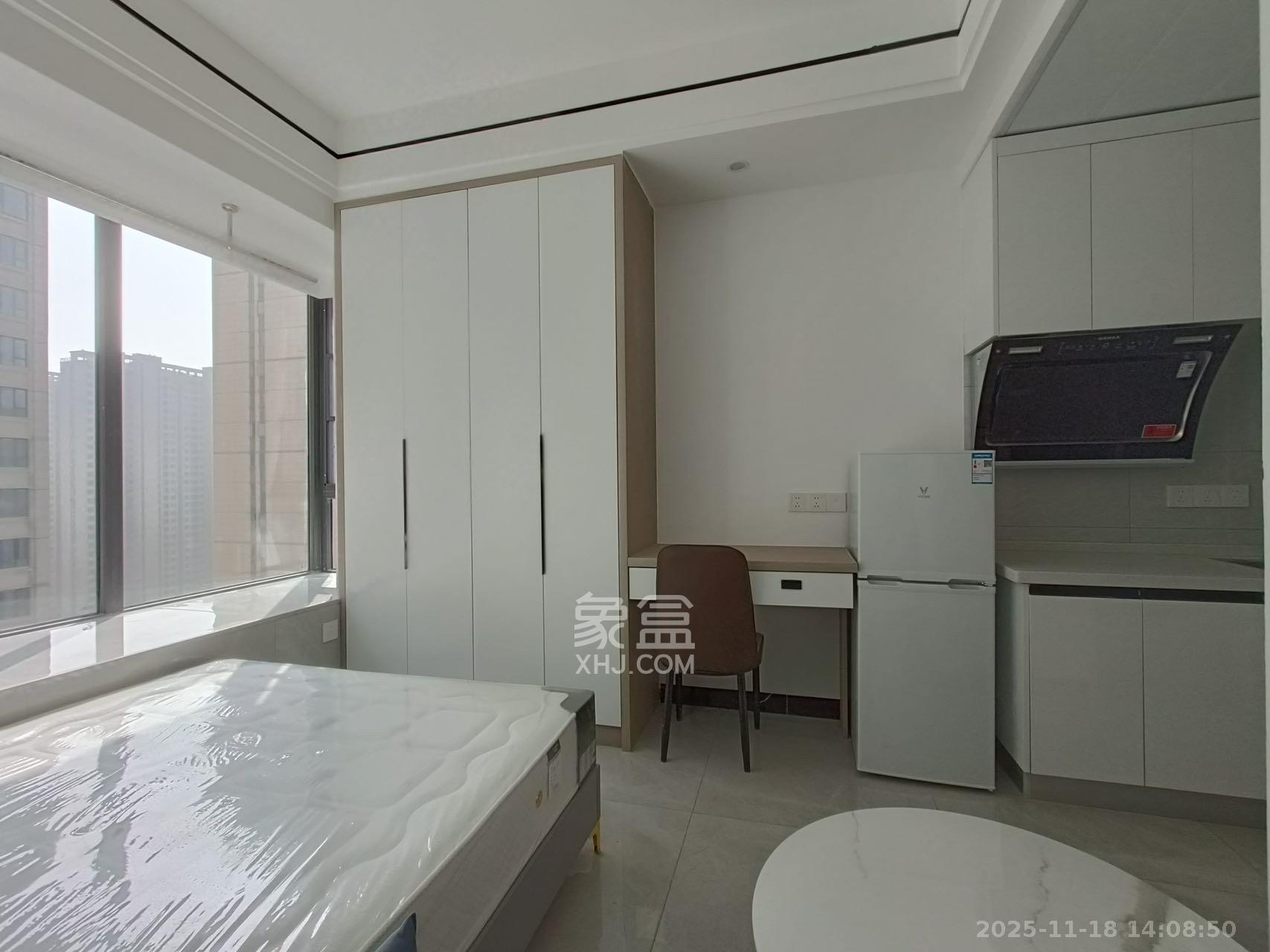 龙湖铂金岛  1室0厅0卫    1500.0元/月室内图