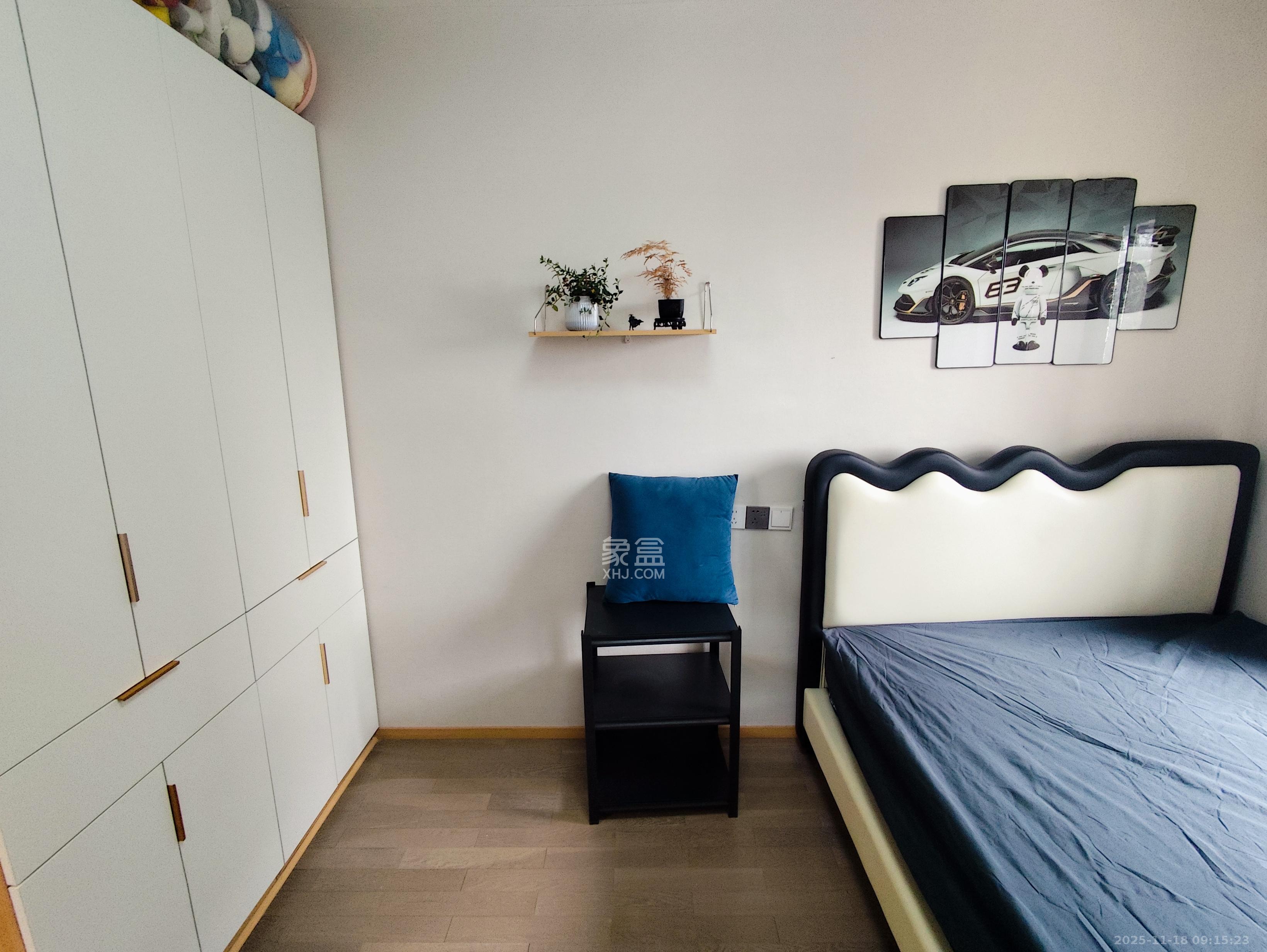 新河路排水处宿舍  2室1厅1卫    2100.0元/月室内图