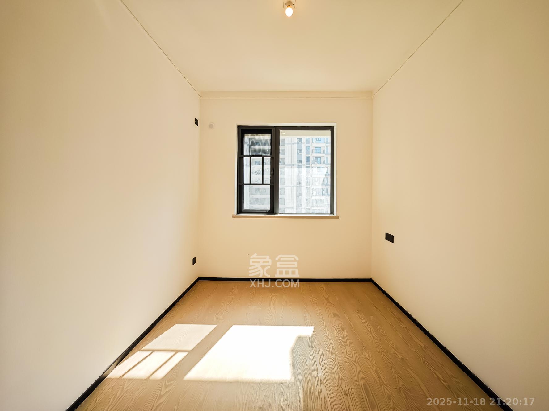 长沙北中心保利时代C区 3室1厅1卫 83.0万 长沙北中心保利时代C区 3室1厅1卫 83.0万卧室