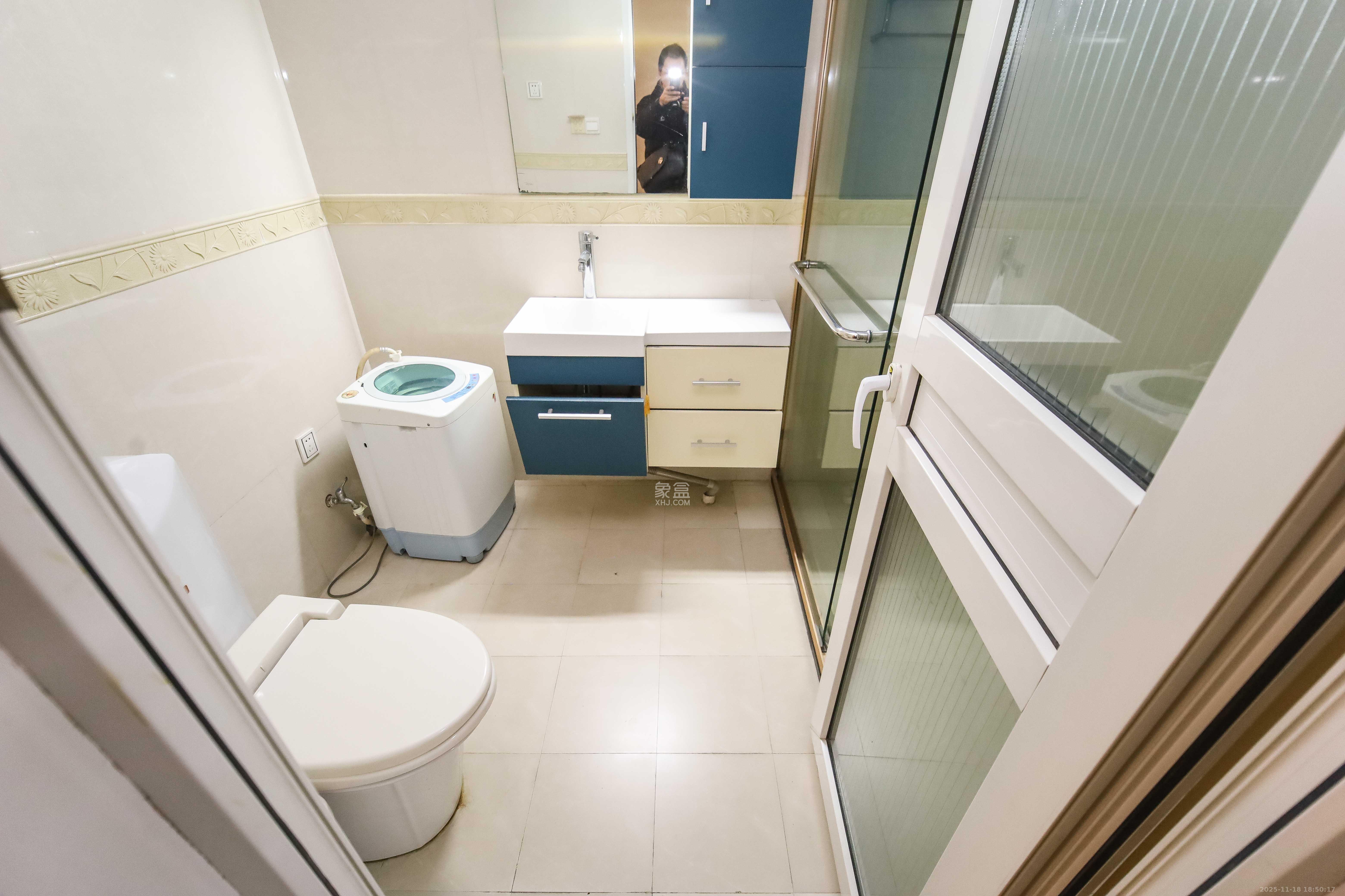 世嘉国际华城 2室2厅1卫 118.0万 世嘉国际华城 2室2厅1卫 118.0万卫生间