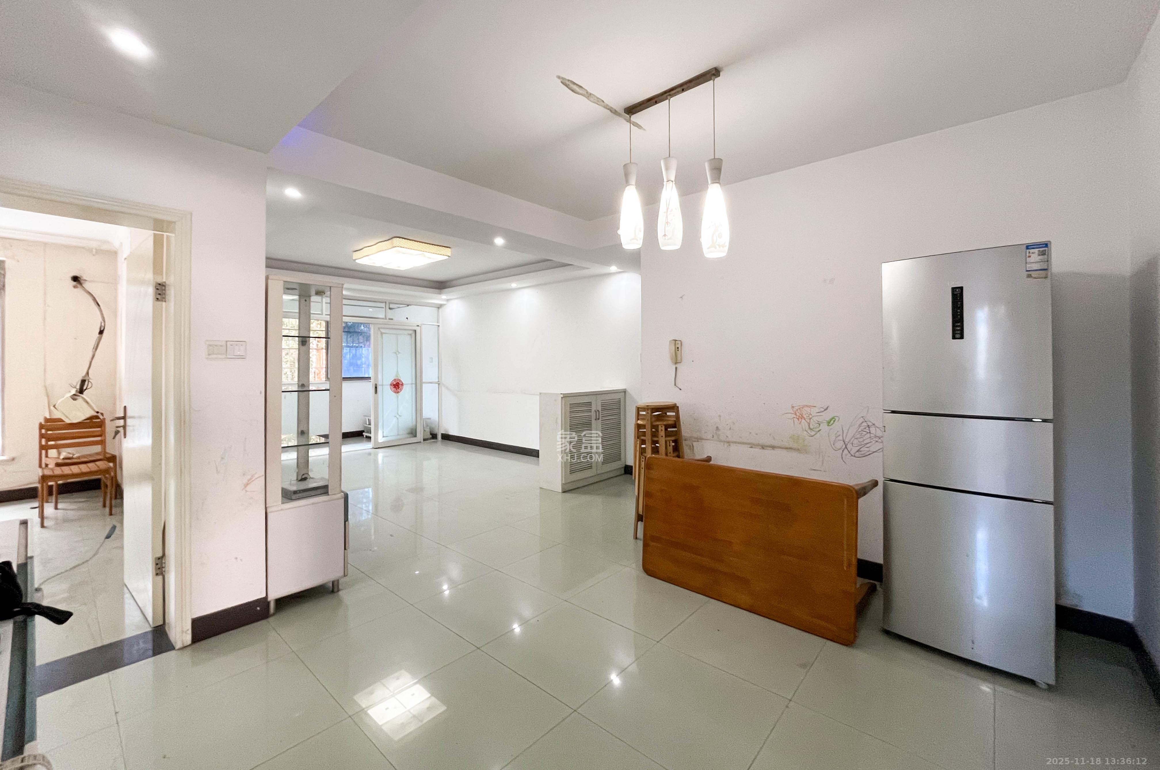 阳明山庄 3室0厅0卫 61.0万 阳明山庄 3室0厅0卫 61.0万其他