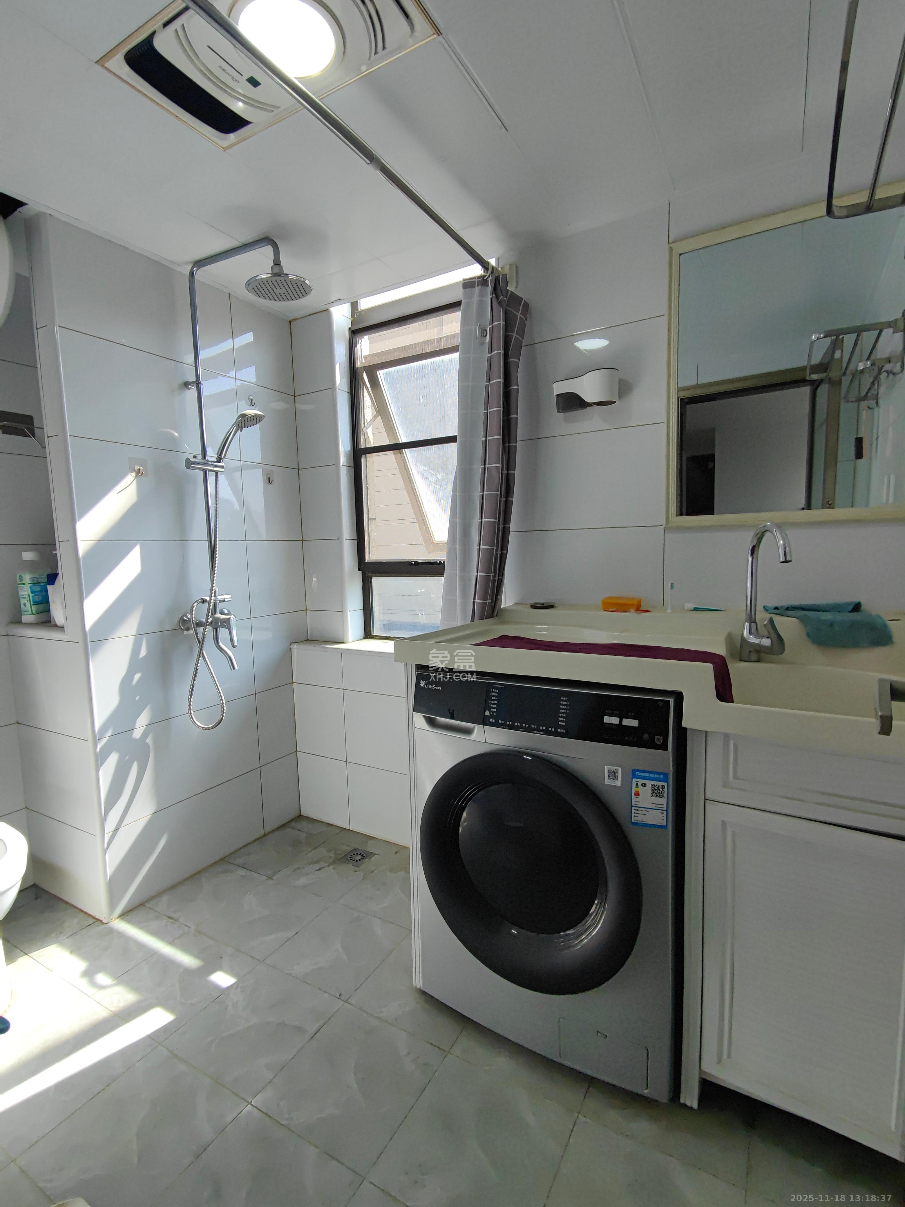 达美溪湖湾 1室1厅1卫 2100.0元/月 达美溪湖湾 1室1厅1卫 2100.0元/月室内图