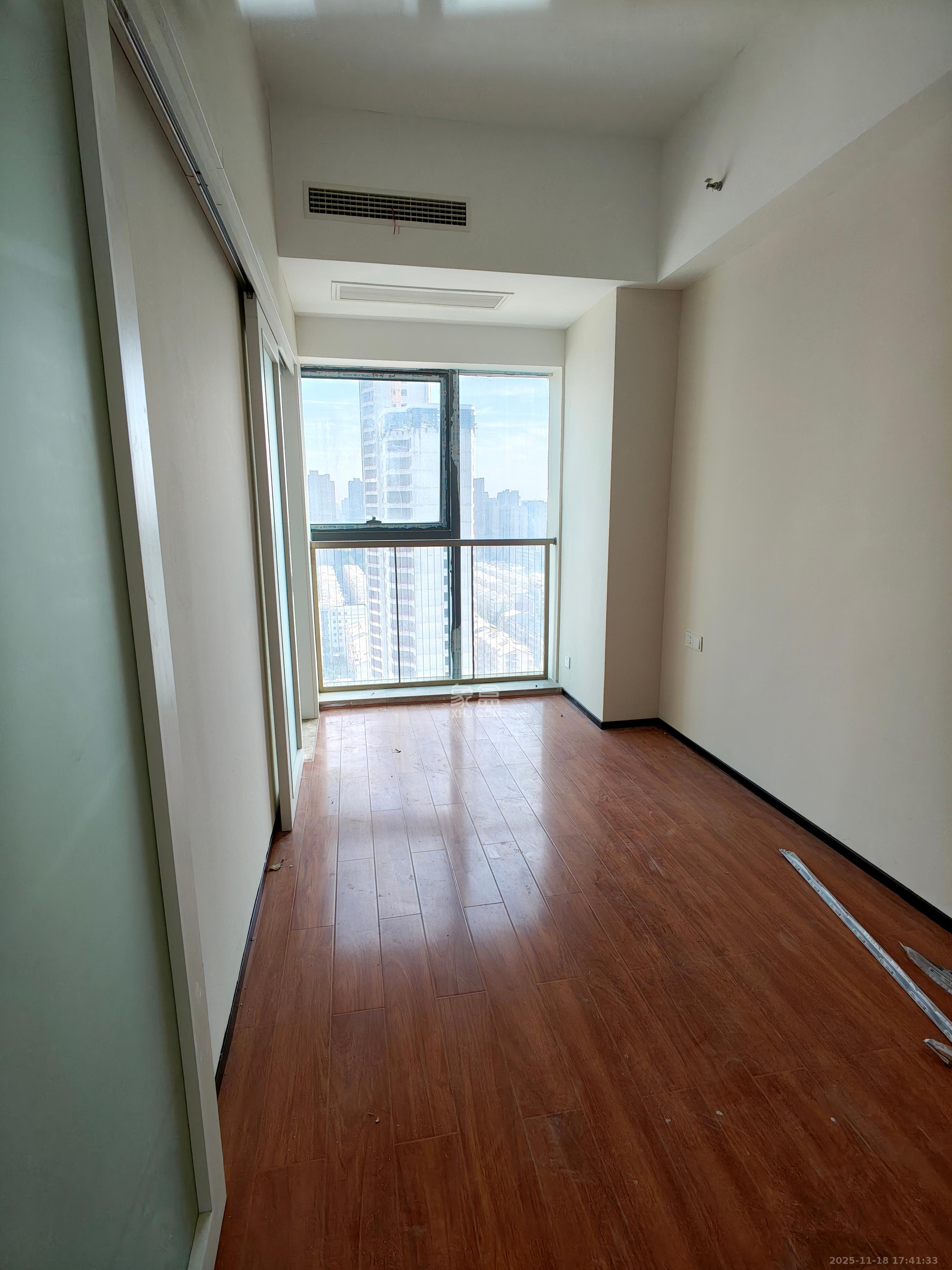 恒大珺悦府 1室1厅1卫 2000.0元/月 恒大珺悦府 1室1厅1卫 2000.0元/月室内图