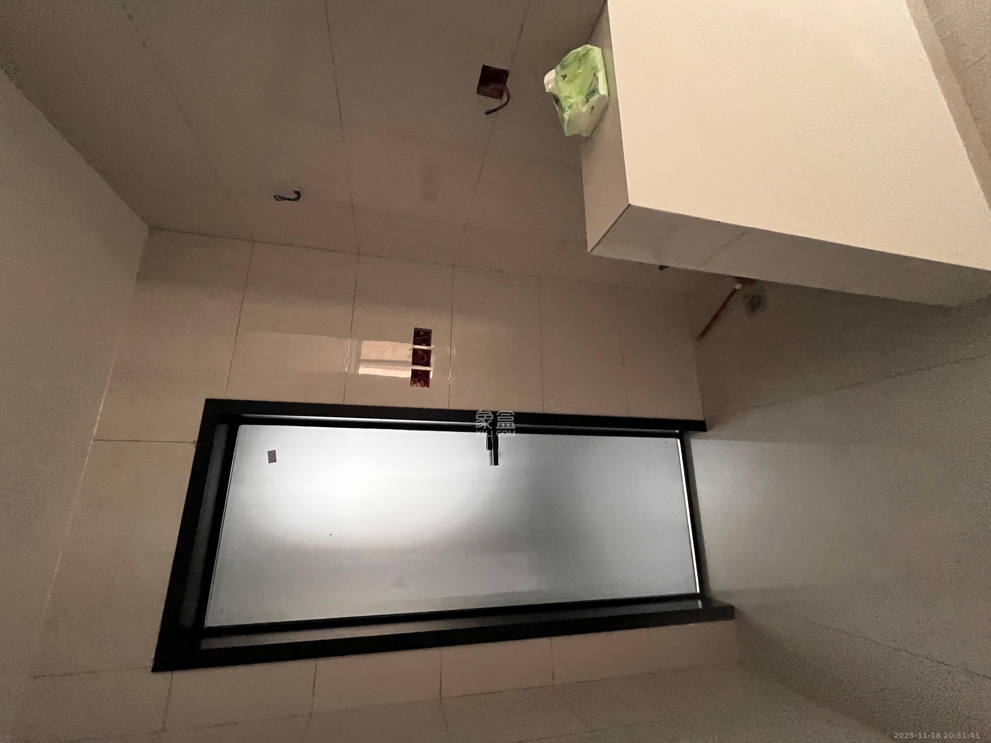 奥园城市天骄二期 3室2厅2卫 3200.0元/月 奥园城市天骄二期 3室2厅2卫 3200.0元/月室内图