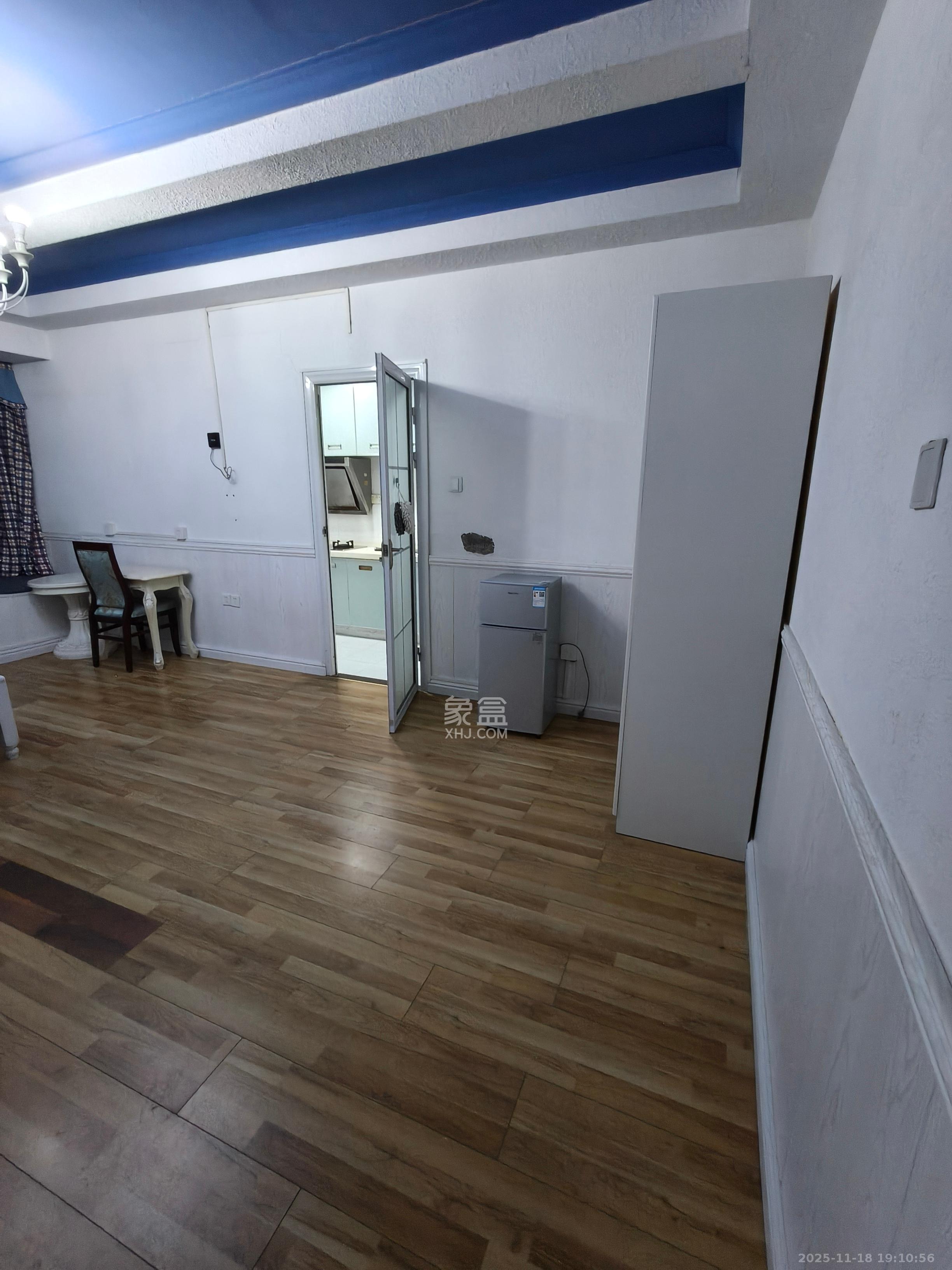 凯轩云顶  1室1厅1卫    1500.0元/月室内图