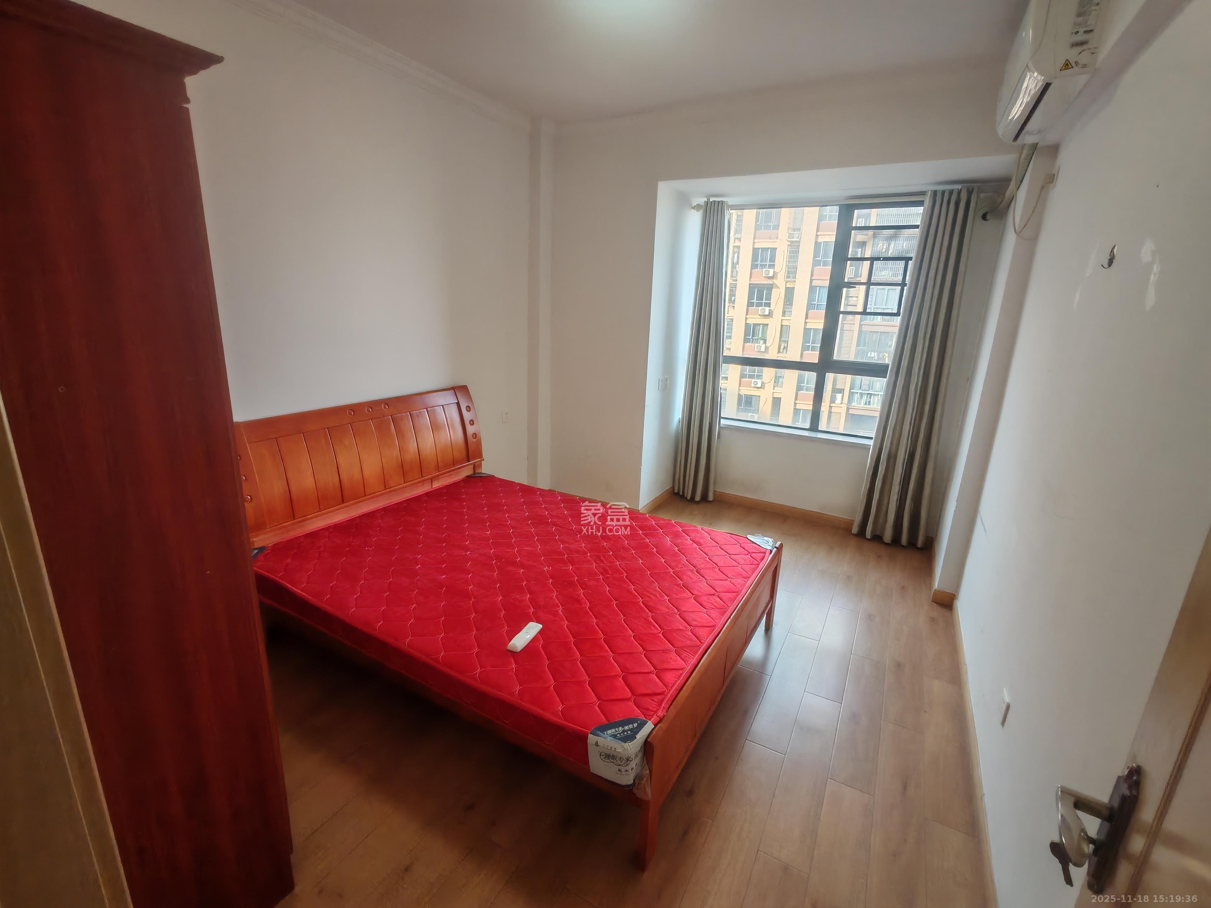 嘉福长安郡（融信澜悦、嘉福好美家园）  3室2厅2卫    2000.0元/月