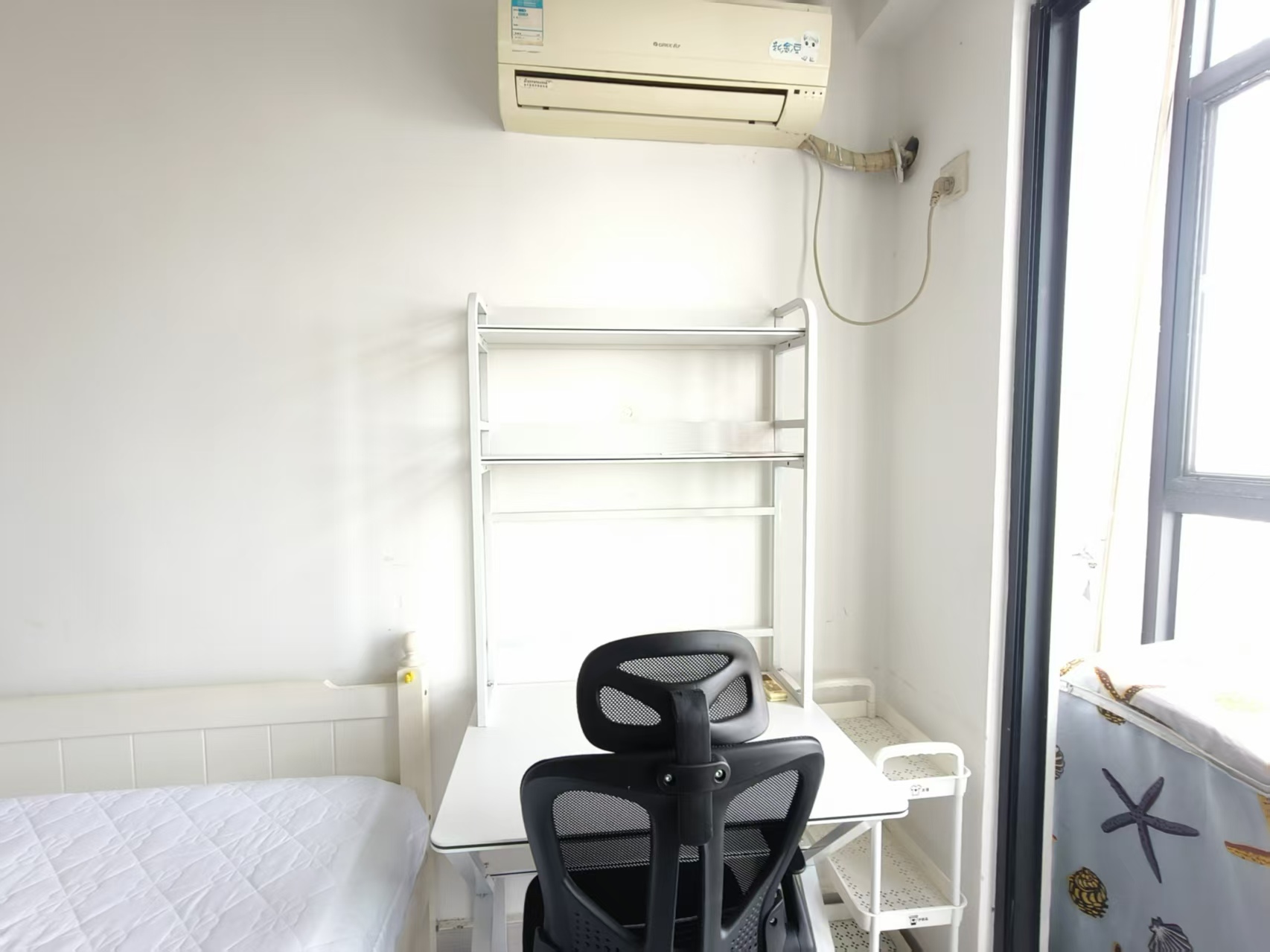 天骋康都  1室1厅1卫    1200.0元/月室内图