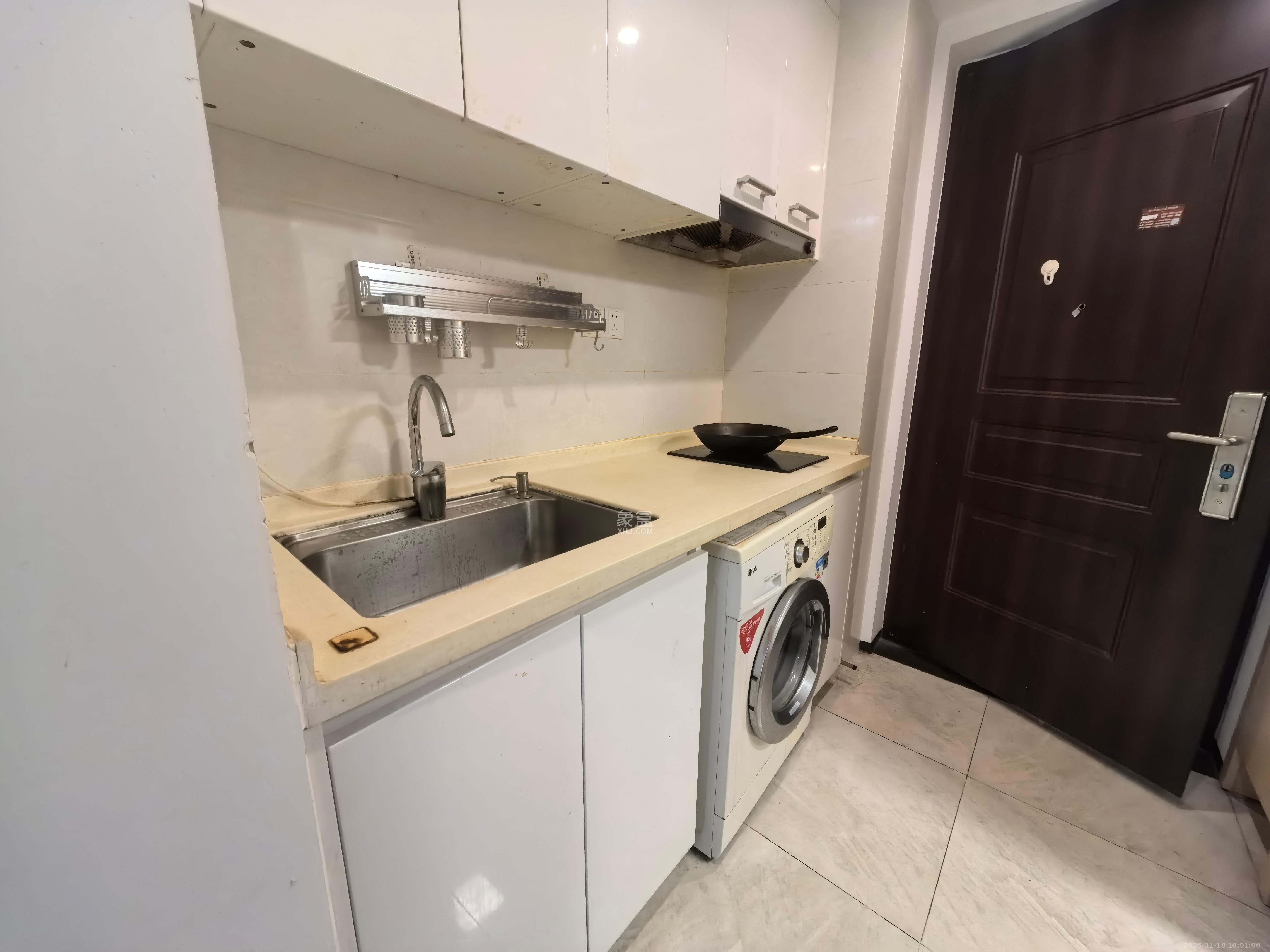 中海国际二期 1室1厅1卫 1300.0元/月 中海国际二期 1室1厅1卫 1300.0元/月室内图