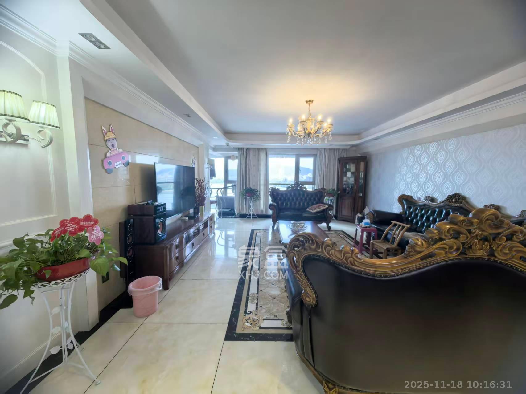 潮宗御苑  4室2厅3卫    10000.0元/月室内图