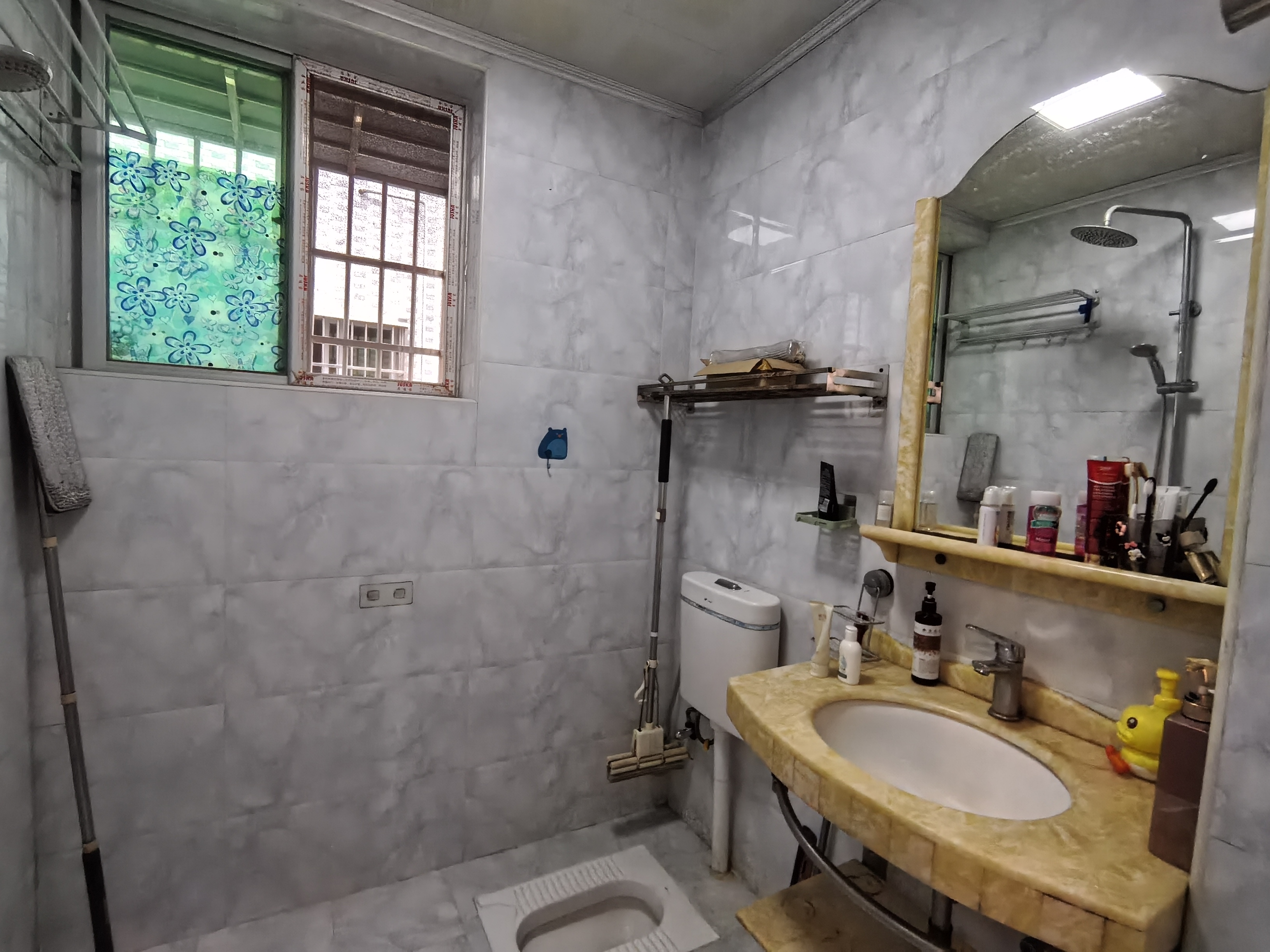 上丹小区  2室2厅1卫    2300.0元/月室内图