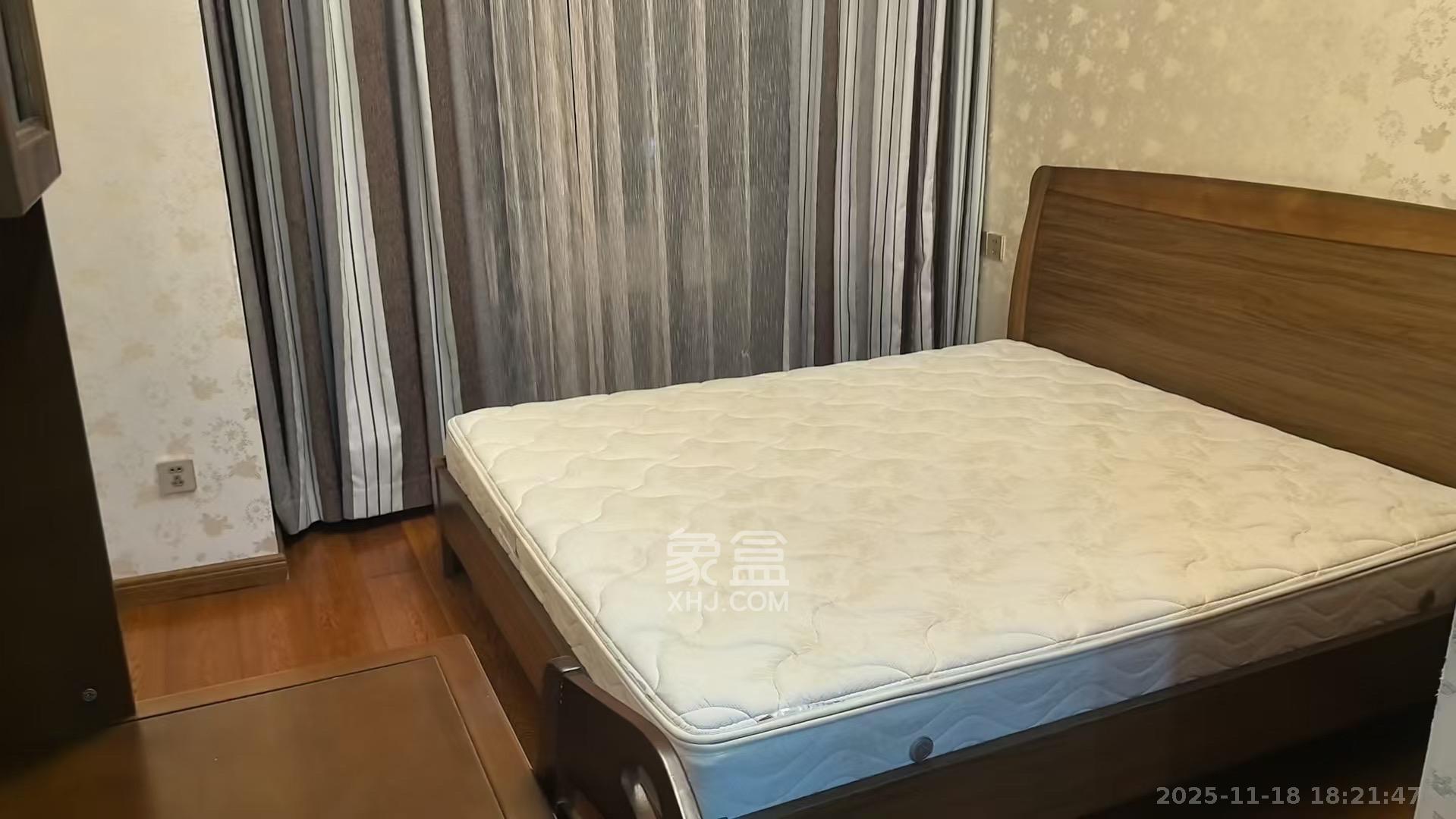 中海梅溪湖壹号  4室2厅3卫    6500.0元/月室内图