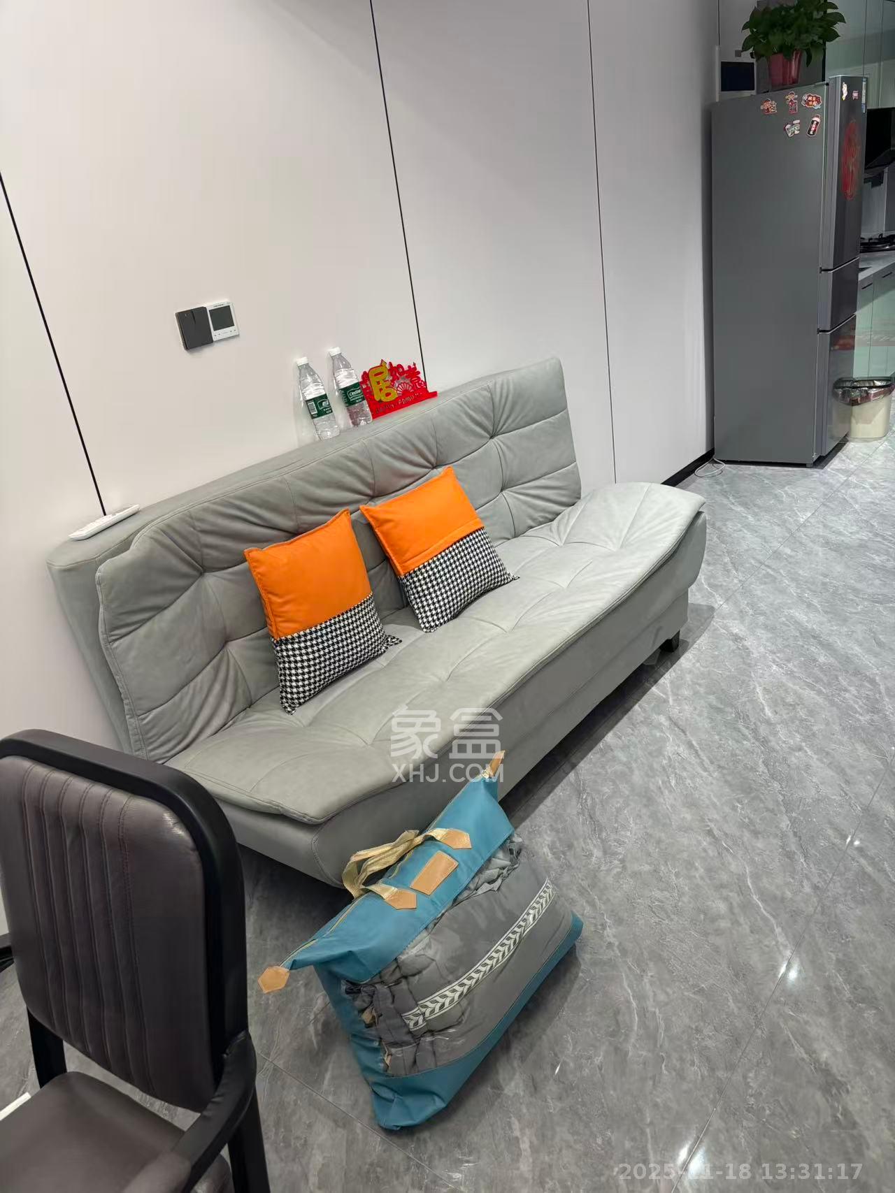 正荣财富中心  1室1厅1卫    1600.0元/月室内图