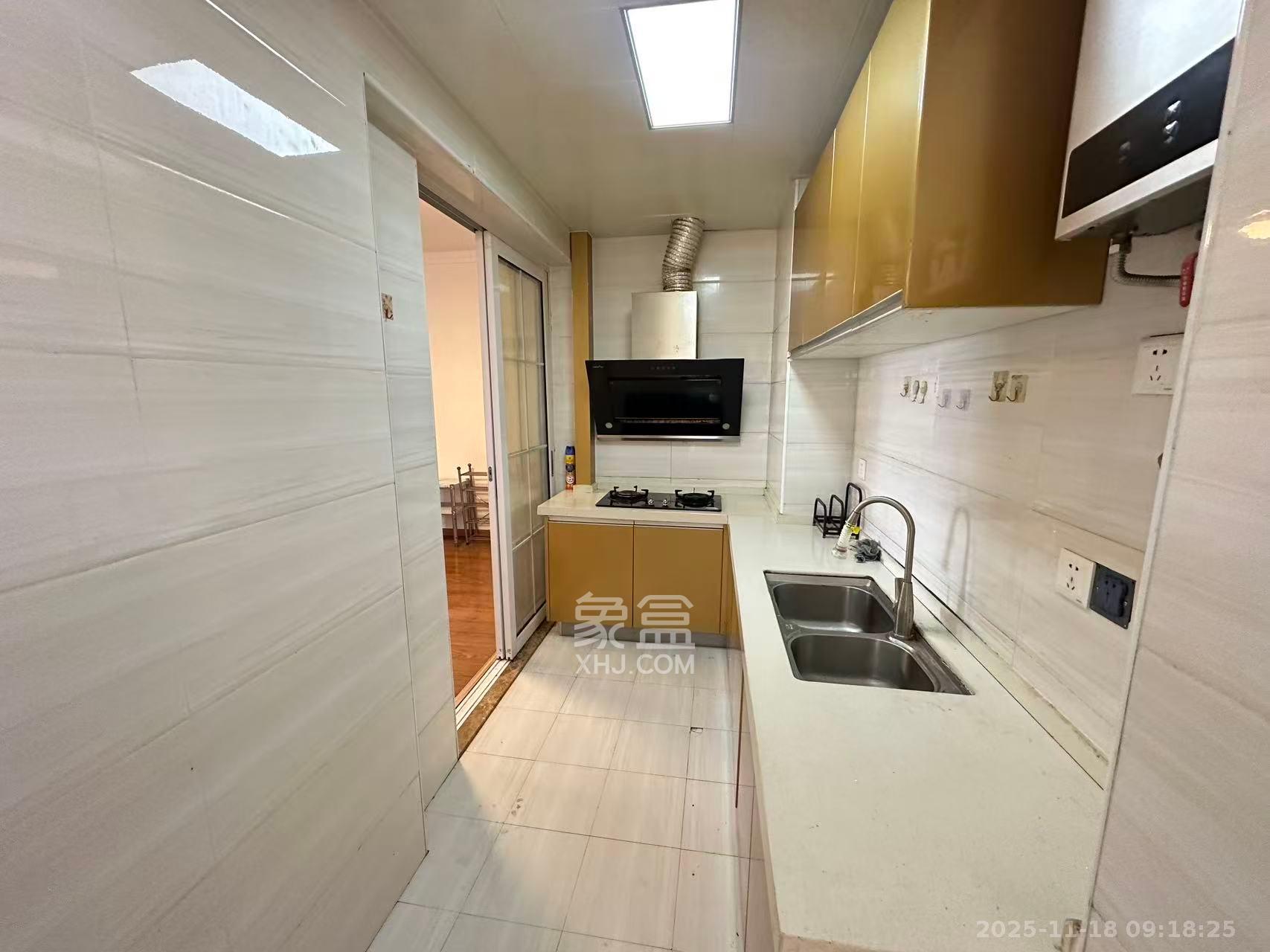 天麓尚层 2室2厅1卫 1800.0元/月 天麓尚层 2室2厅1卫 1800.0元/月室内图