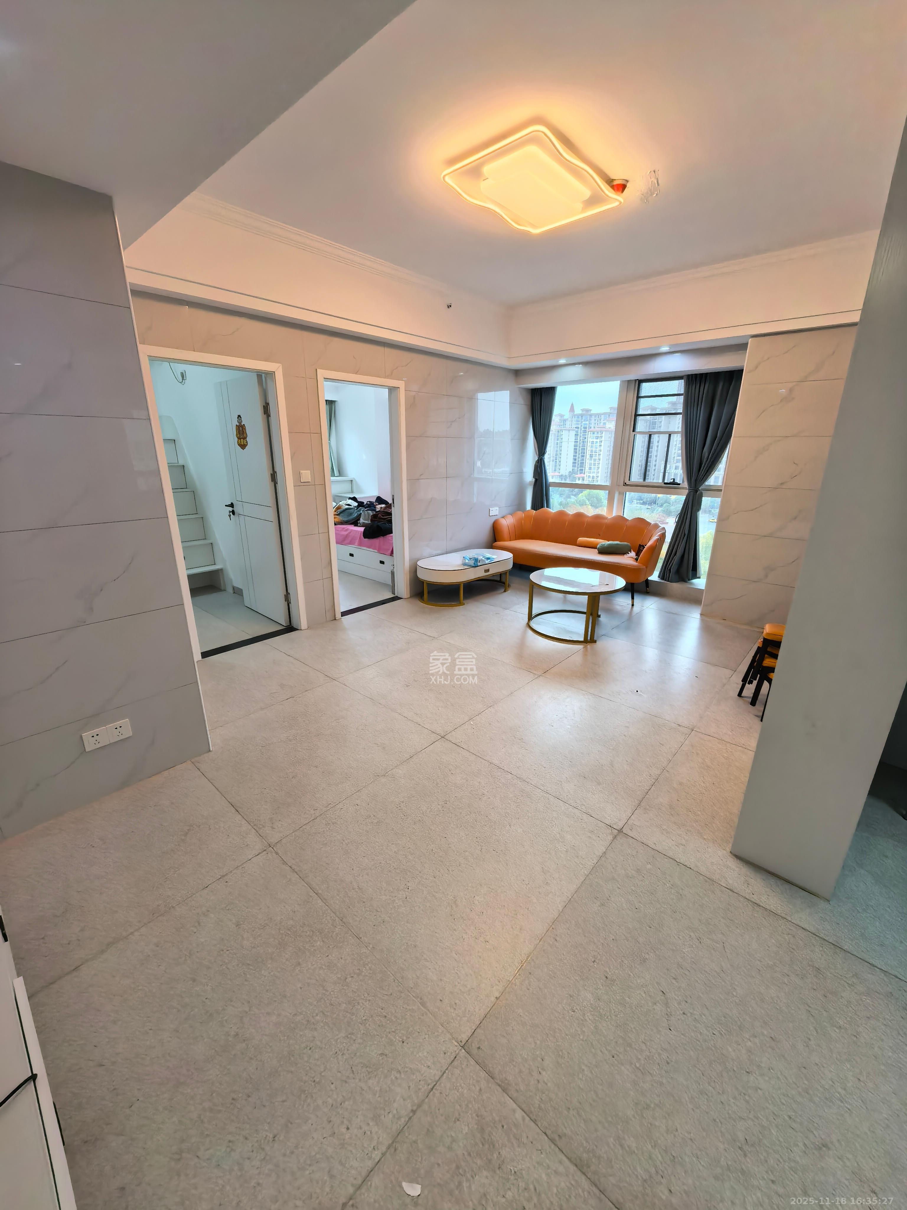 中建嘉和城 2室1厅1卫 2000.0元/月 中建嘉和城 2室1厅1卫 2000.0元/月室内图