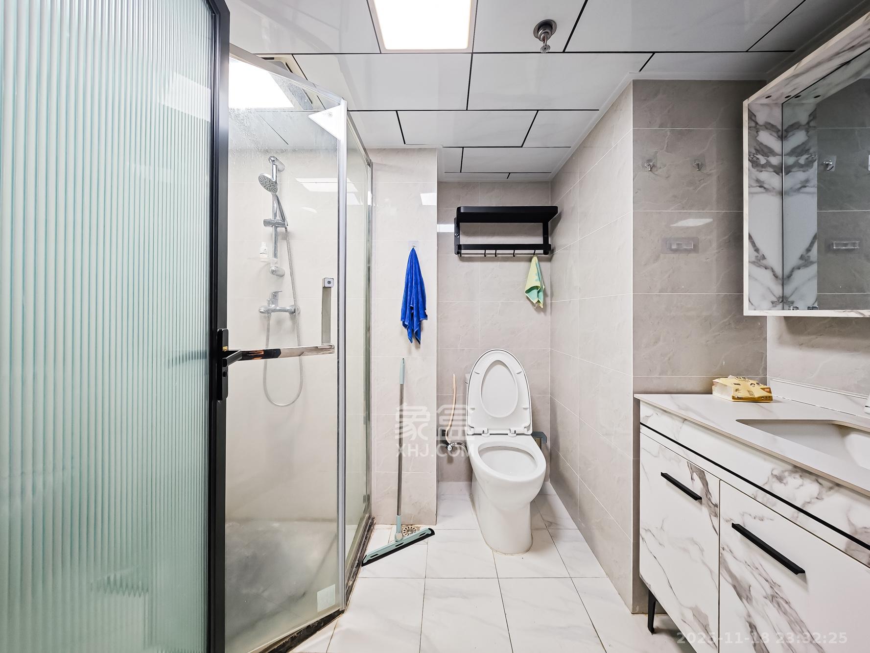 湘一书香里 2室1厅1卫 43.0万 湘一书香里 2室1厅1卫 43.0万卫生间