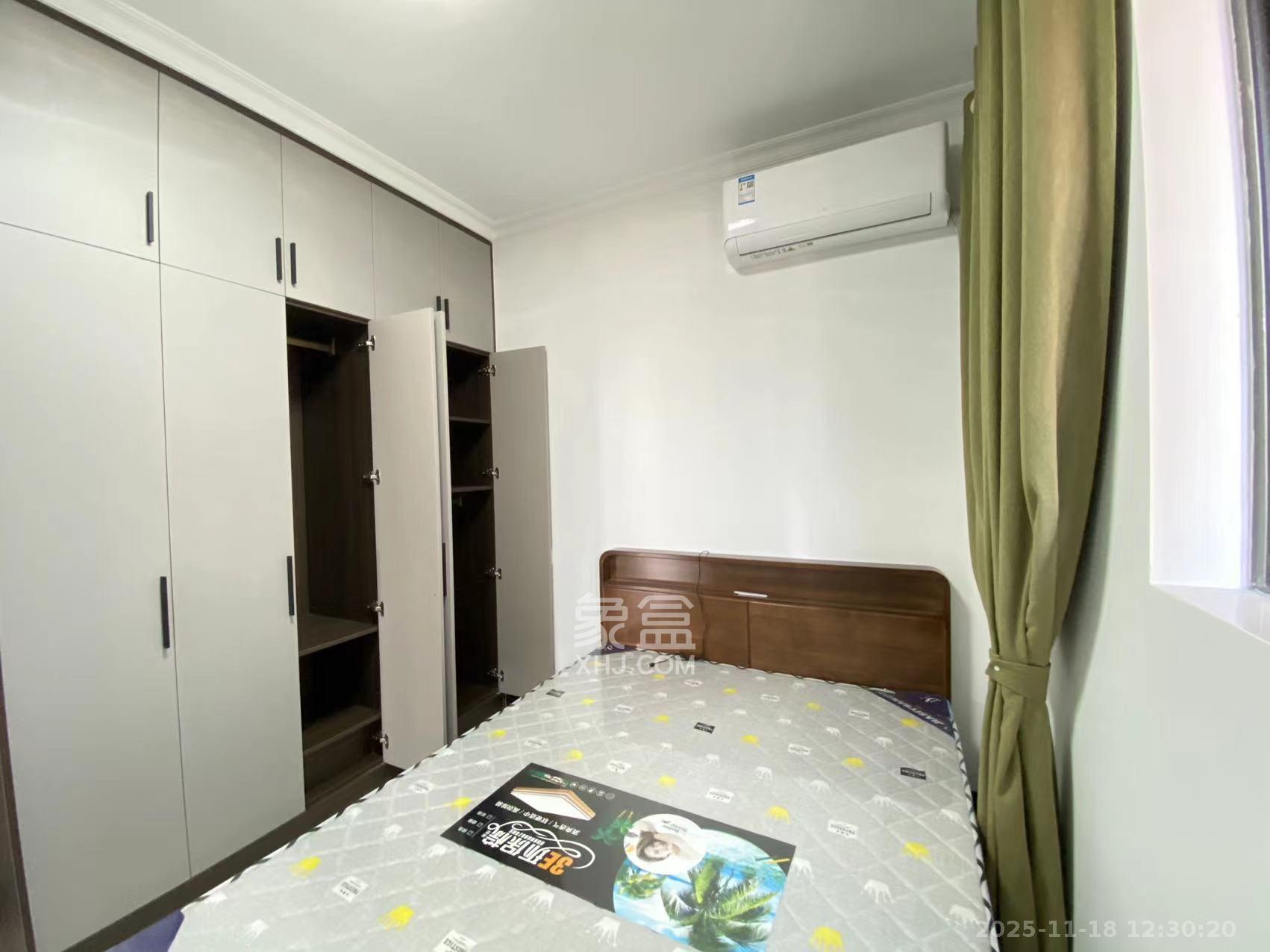 东岸梅园小区  2室2厅1卫    2200.0元/月室内图