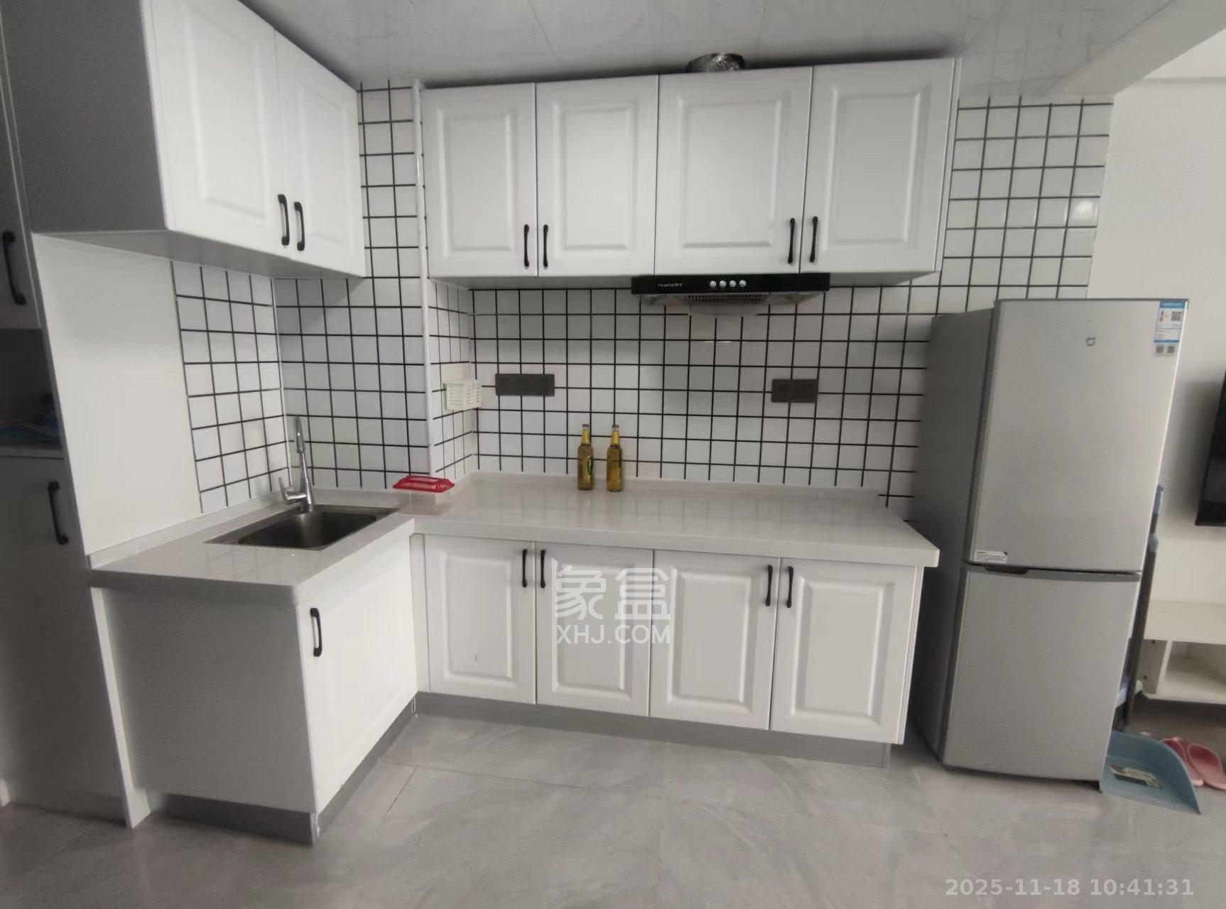 金科时代中心 1室1厅1卫 1300.0元/月 金科时代中心 1室1厅1卫 1300.0元/月室内图