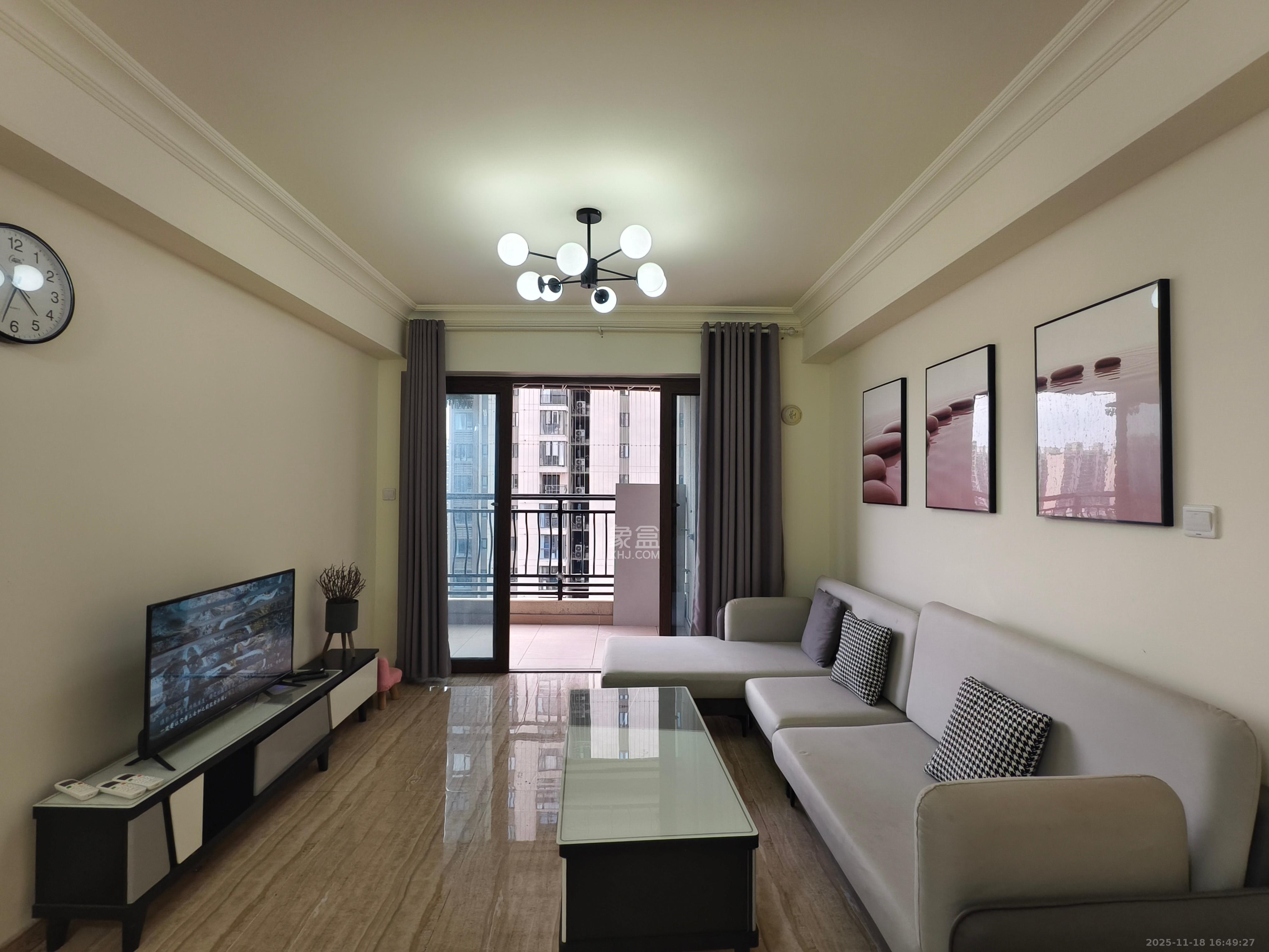 碧桂园翘楚棠 3室2厅2卫 2200.0元/月 碧桂园翘楚棠 3室2厅2卫 2200.0元/月室内图