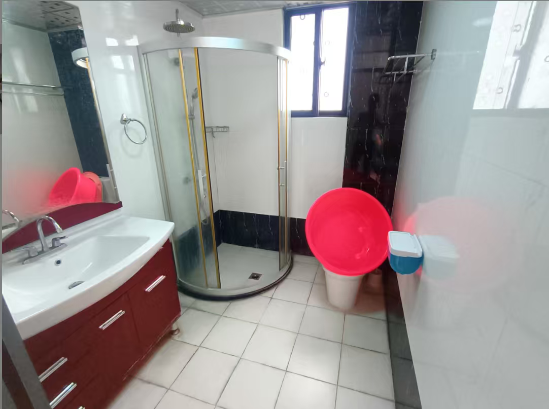 环强御景湾 2室2厅1卫 2800.0元/月 环强御景湾 2室2厅1卫 2800.0元/月室内图