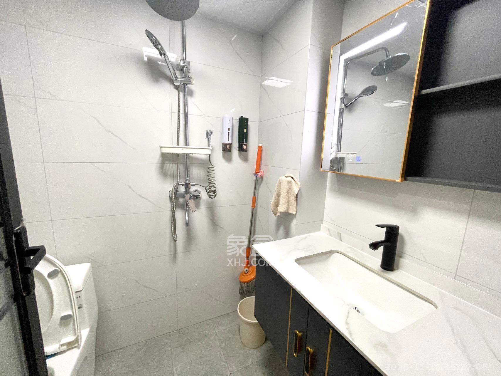 金地铂悦  1室1厅1卫    1450.0元/月室内图