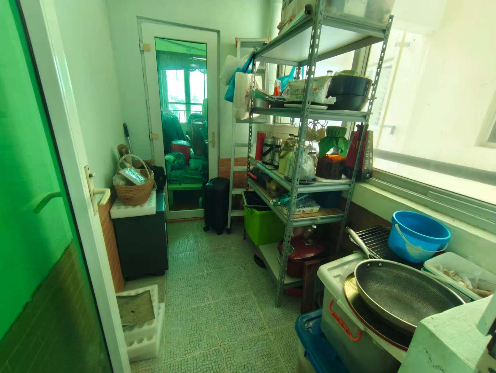 奥林匹克花园 3室2厅2卫 230.0万 奥林匹克花园 3室2厅2卫 230.0万客厅