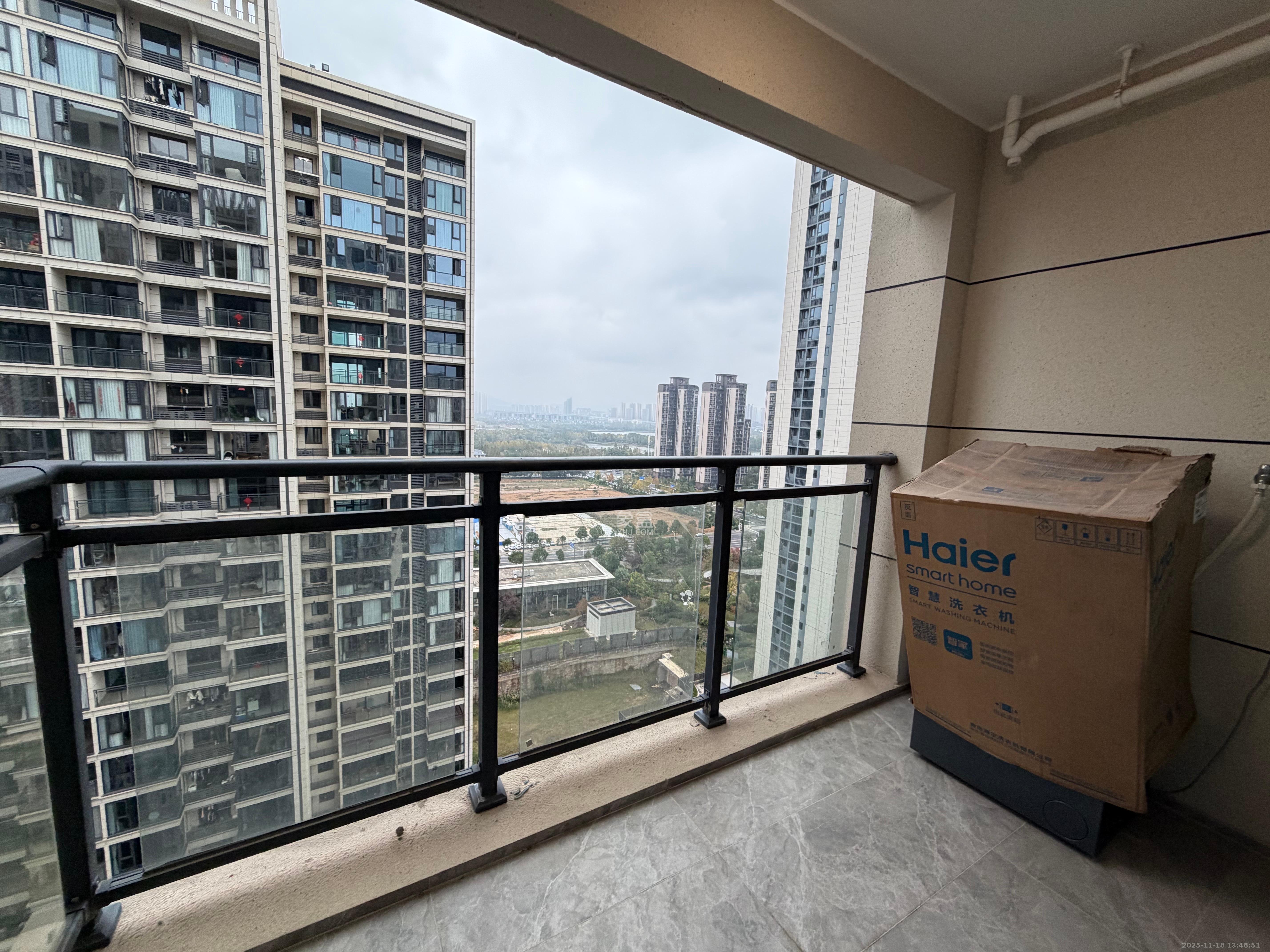 保利天汇  4室2厅2卫    3700.0元/月