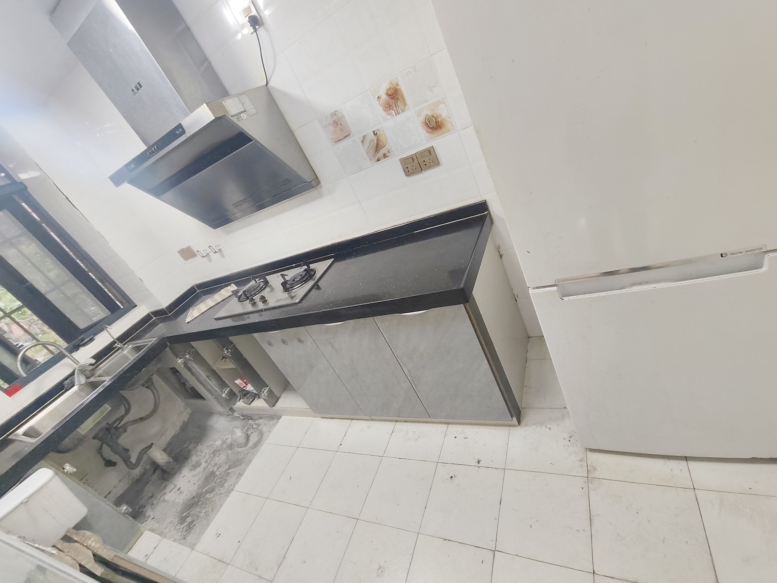 金碧大地豪庭  3室2厅2卫    3500.0元/月室内图