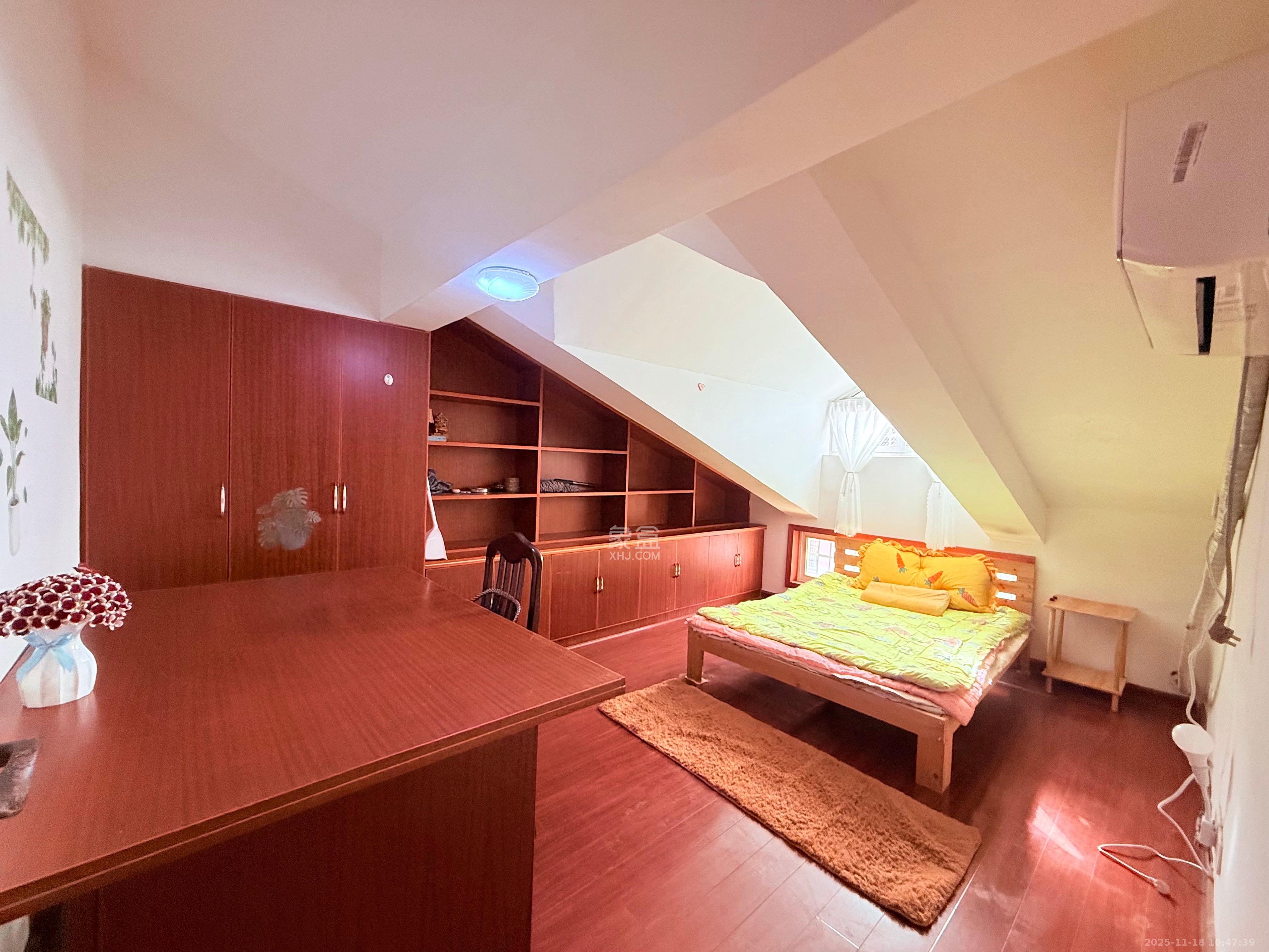 湘樟园小区（湘樟家园）  4室2厅2卫    2000.0元/月室内图