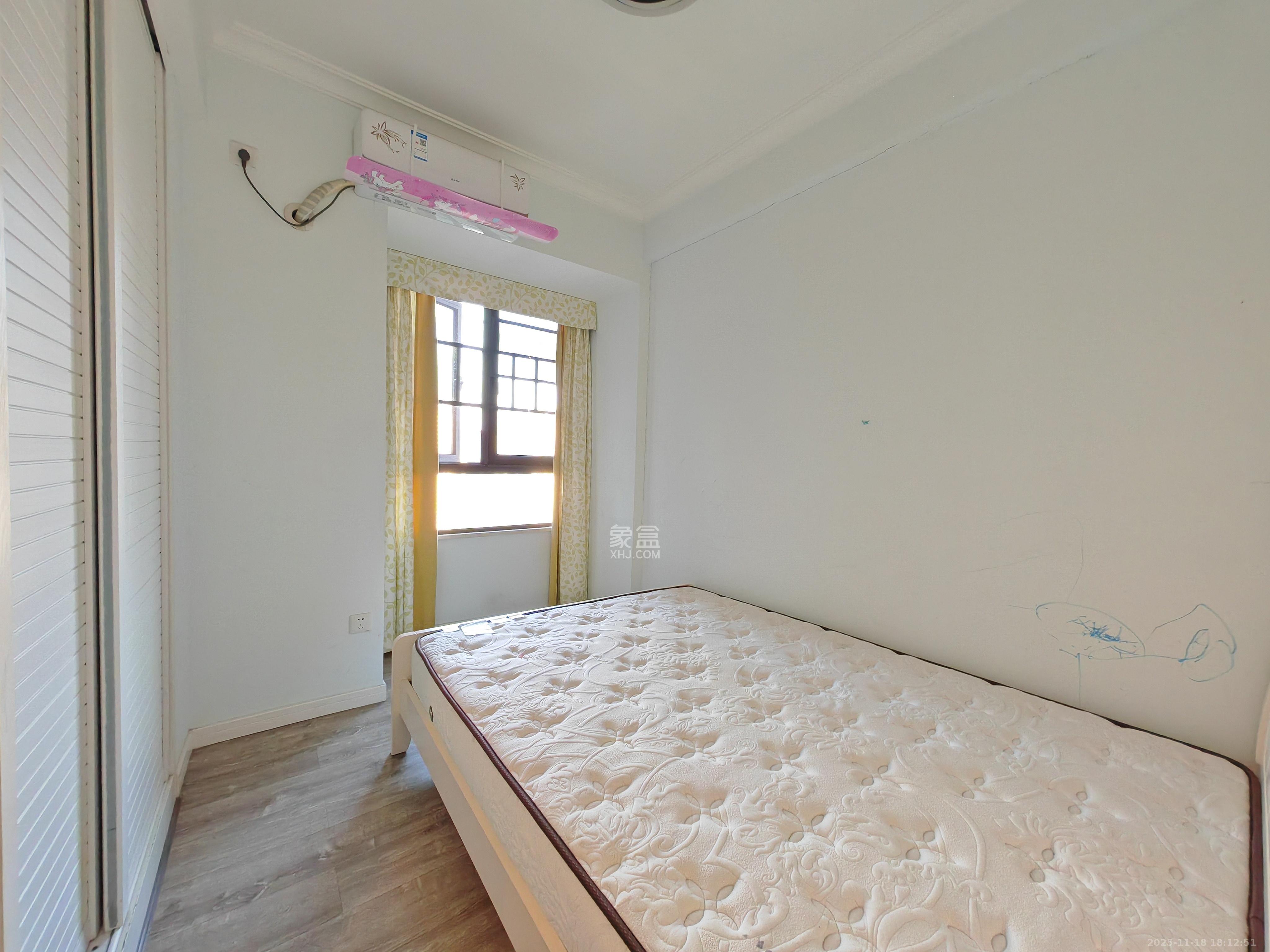 建发中央公园（建发美地）  3室2厅2卫    3500.0元/月室内图