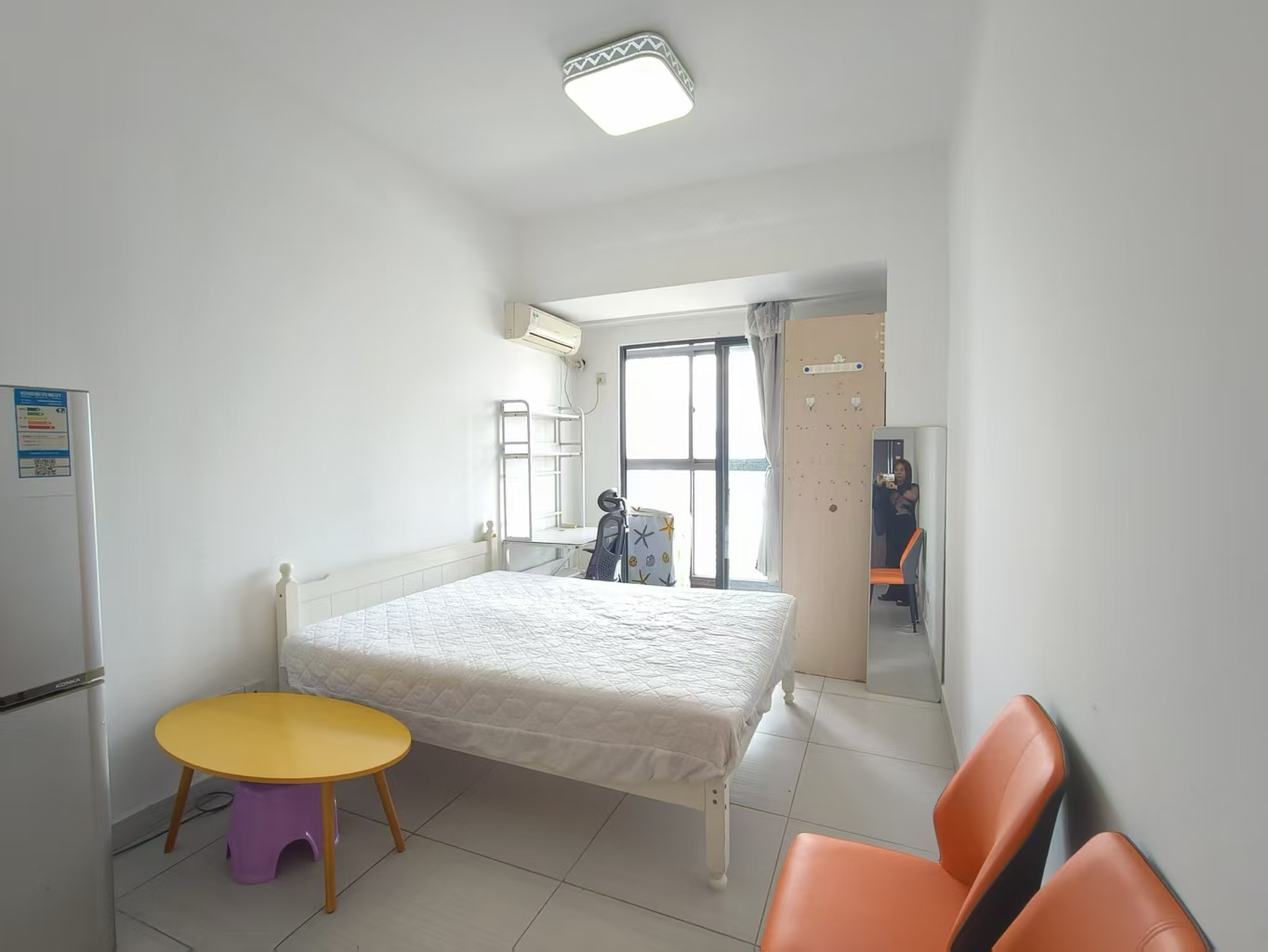 天骋康都  1室1厅1卫    1200.0元/月室内图