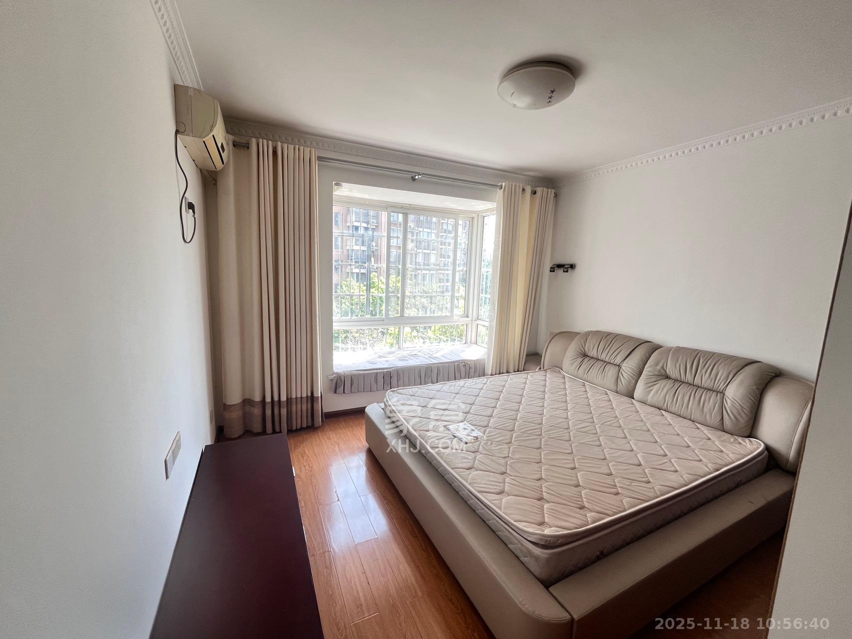 枫华府第 3室2厅2卫 1500.0元/月 枫华府第 3室2厅2卫 1500.0元/月室内图