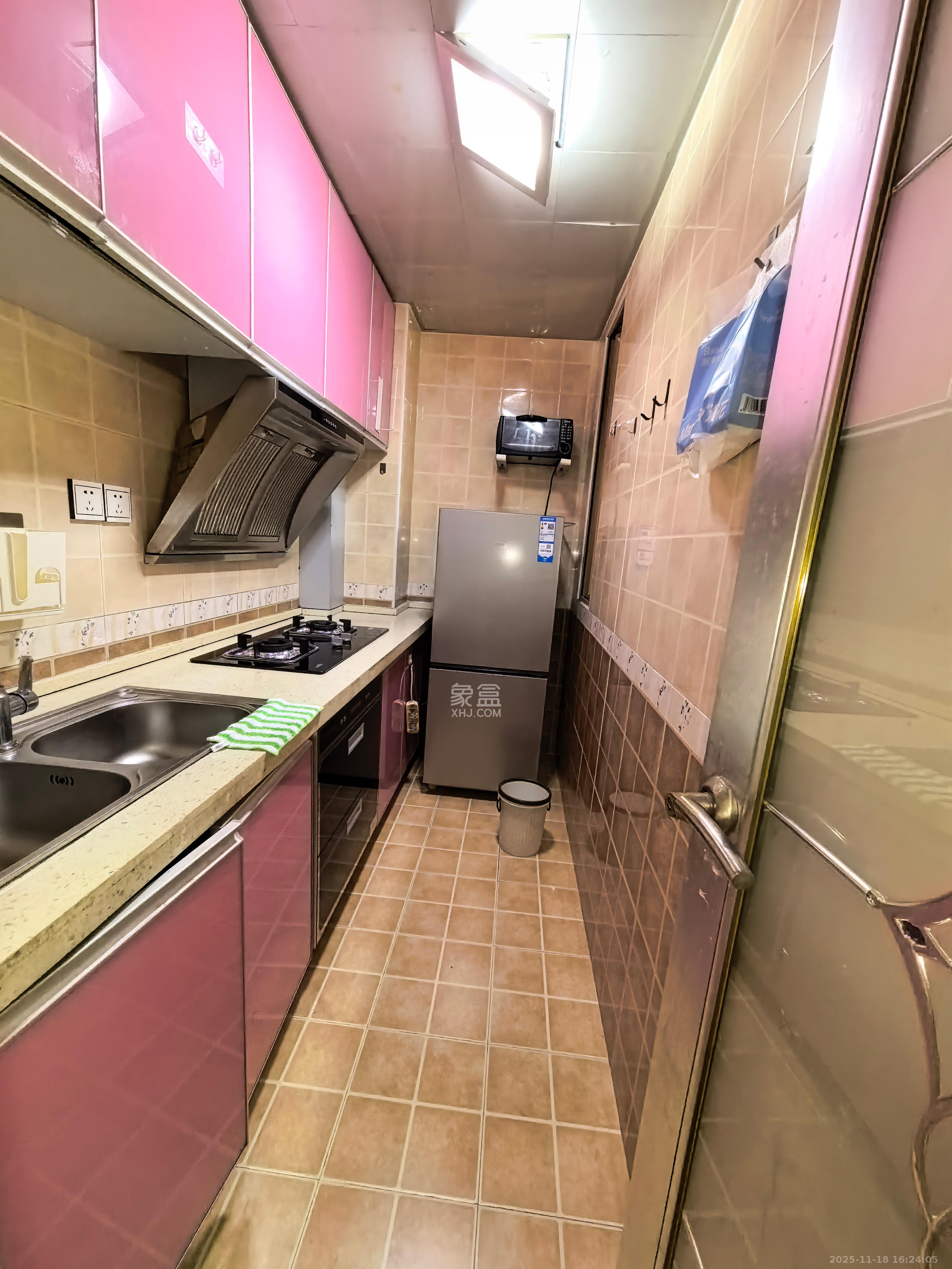 星尚520 1室1厅1卫 1300.0元/月 星尚520 1室1厅1卫 1300.0元/月室内图