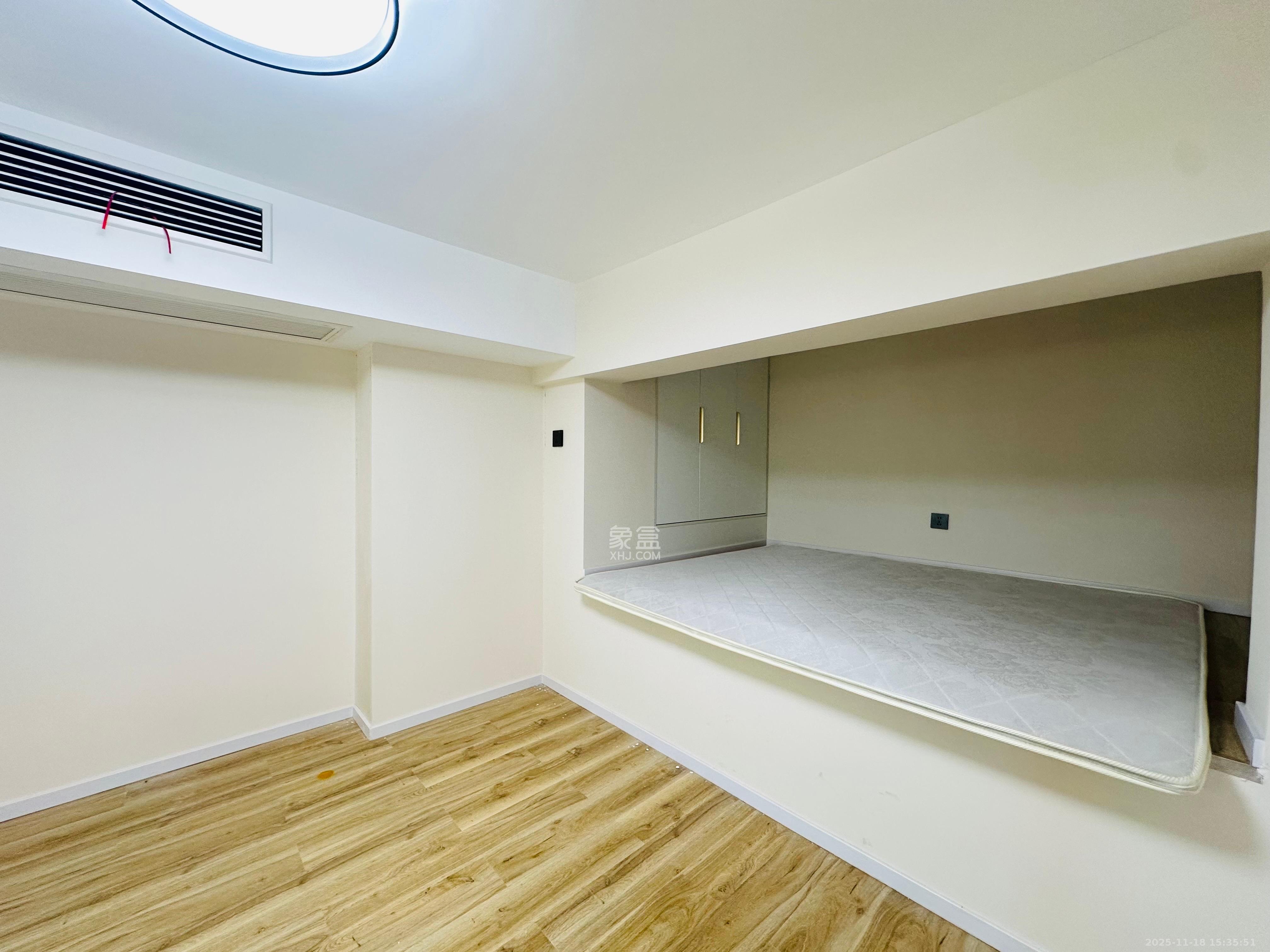 正荣梅溪紫阙台  2室1厅1卫    2000.0元/月室内图