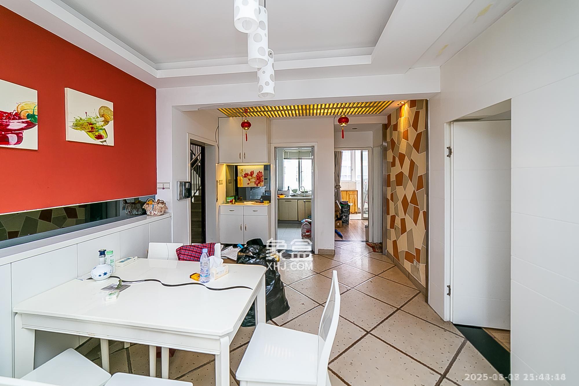 天鸿天府（天鸿中央大院）  2室1厅1卫    2000.0元/月室内图