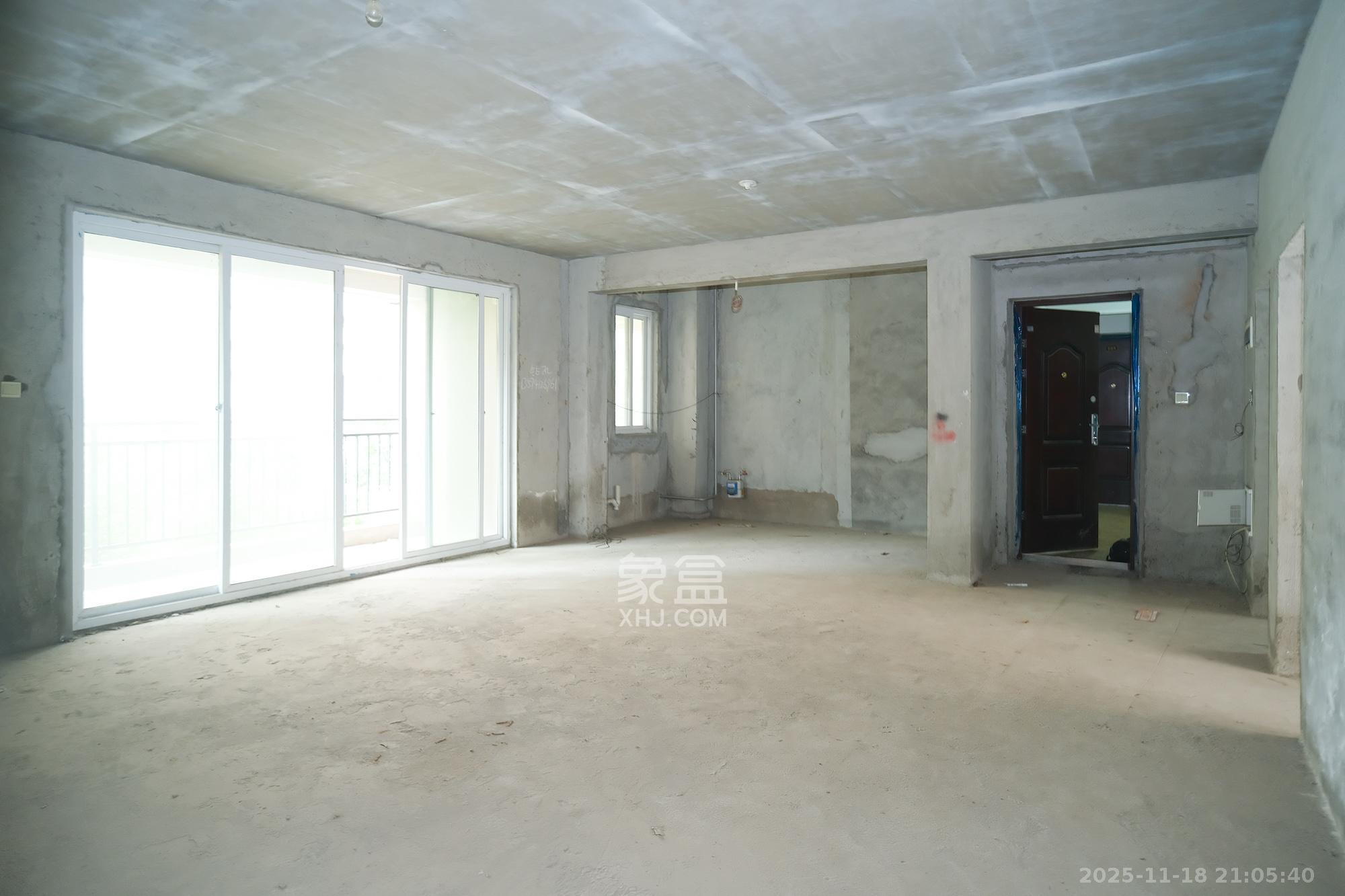 中安善化国际 3室2厅2卫 55.0万 中安善化国际 3室2厅2卫 55.0万客厅