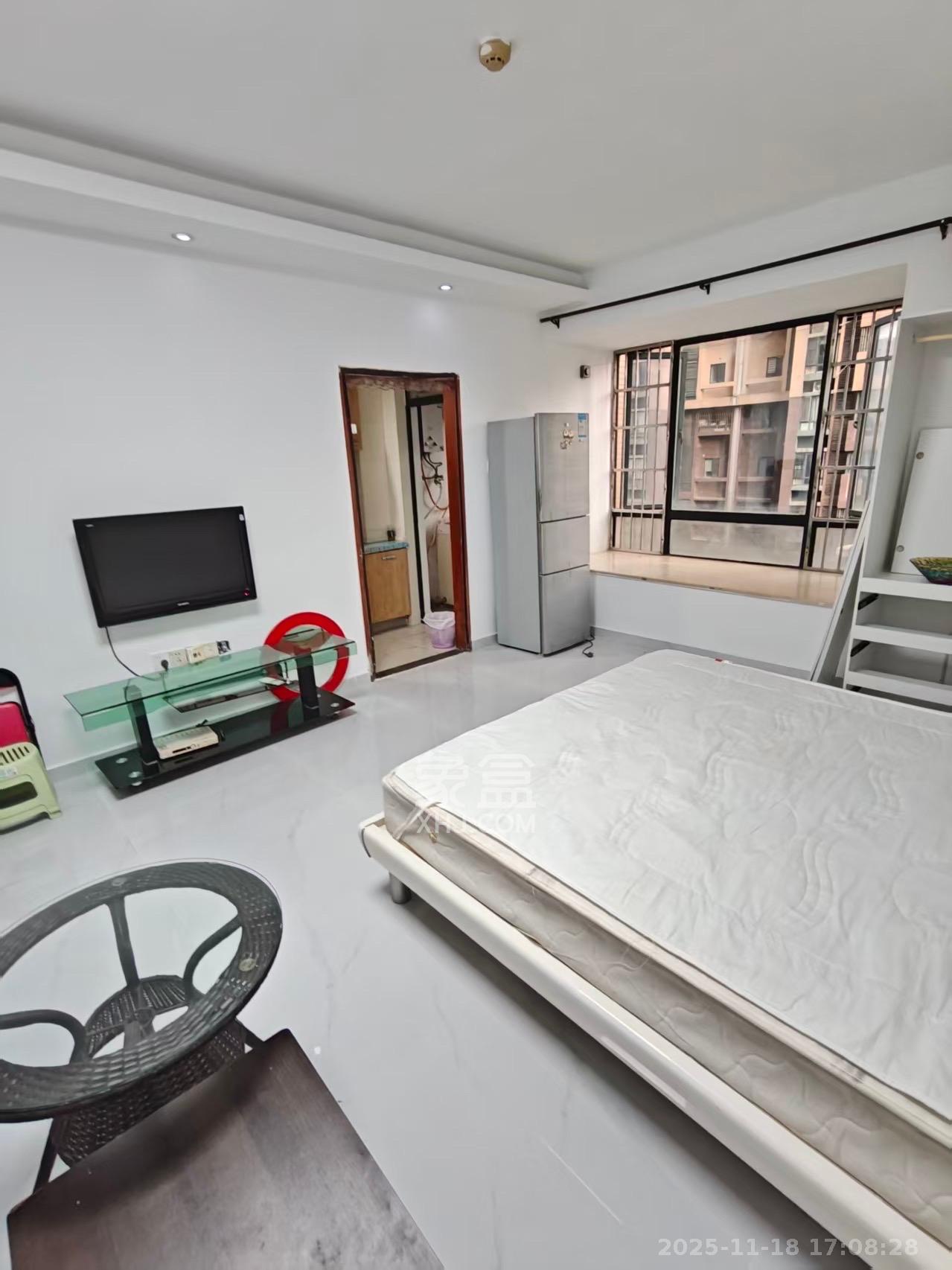 凯轩云顶  1室1厅1卫    1500.0元/月室内图