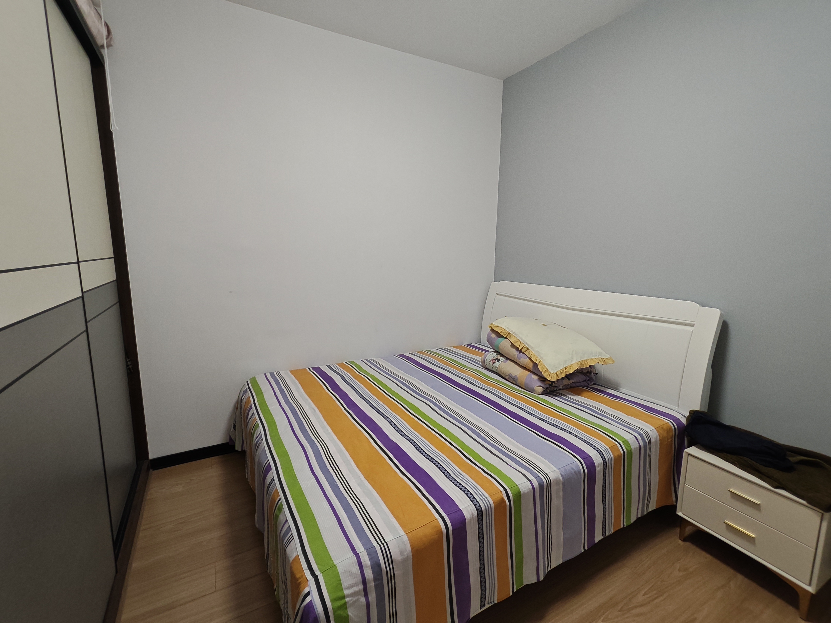 领仕汇  2室2厅1卫    68.0万