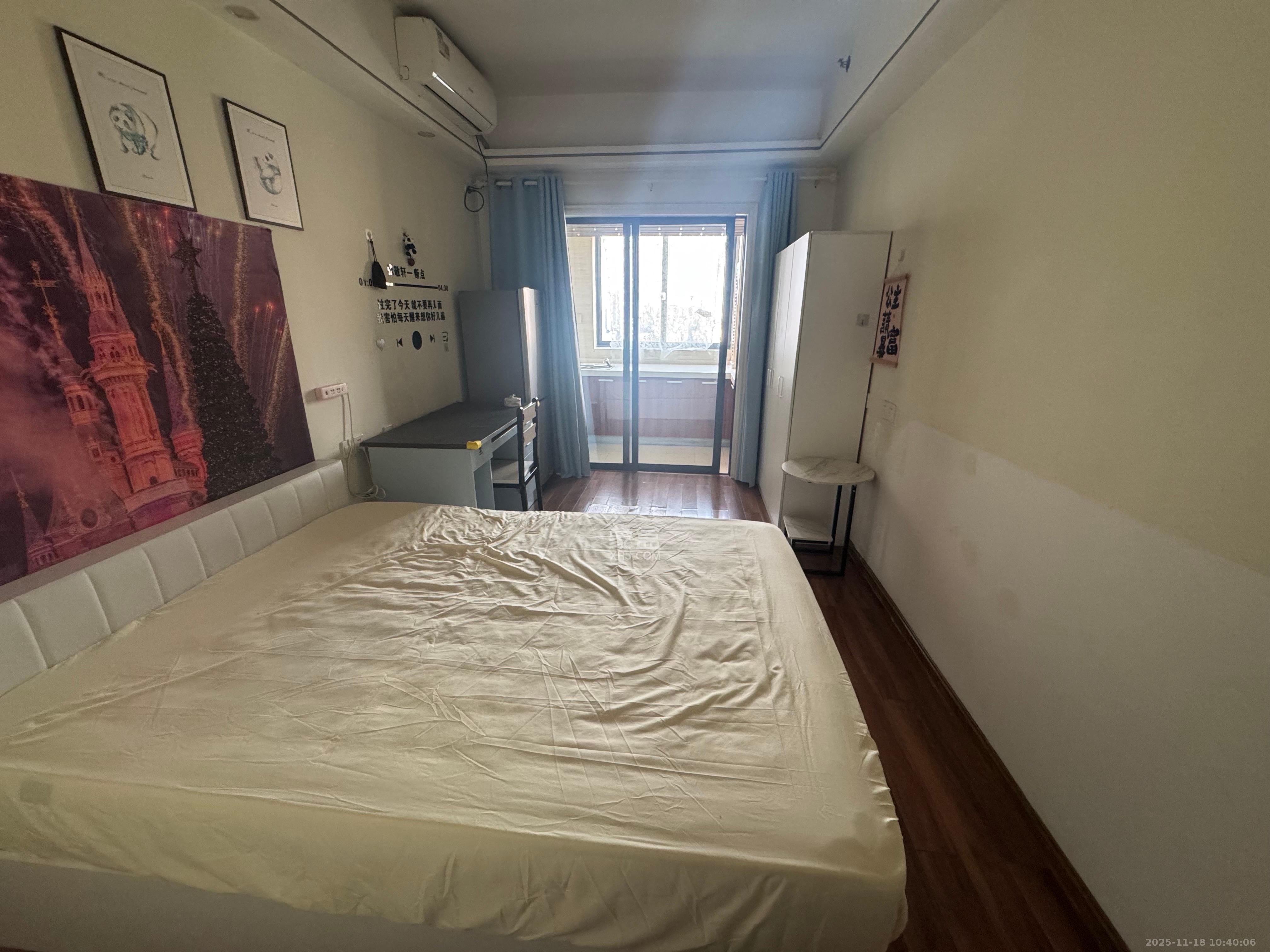 中建木莲工社 1室1厅1卫 1200.0元/月 中建木莲工社 1室1厅1卫 1200.0元/月室内图