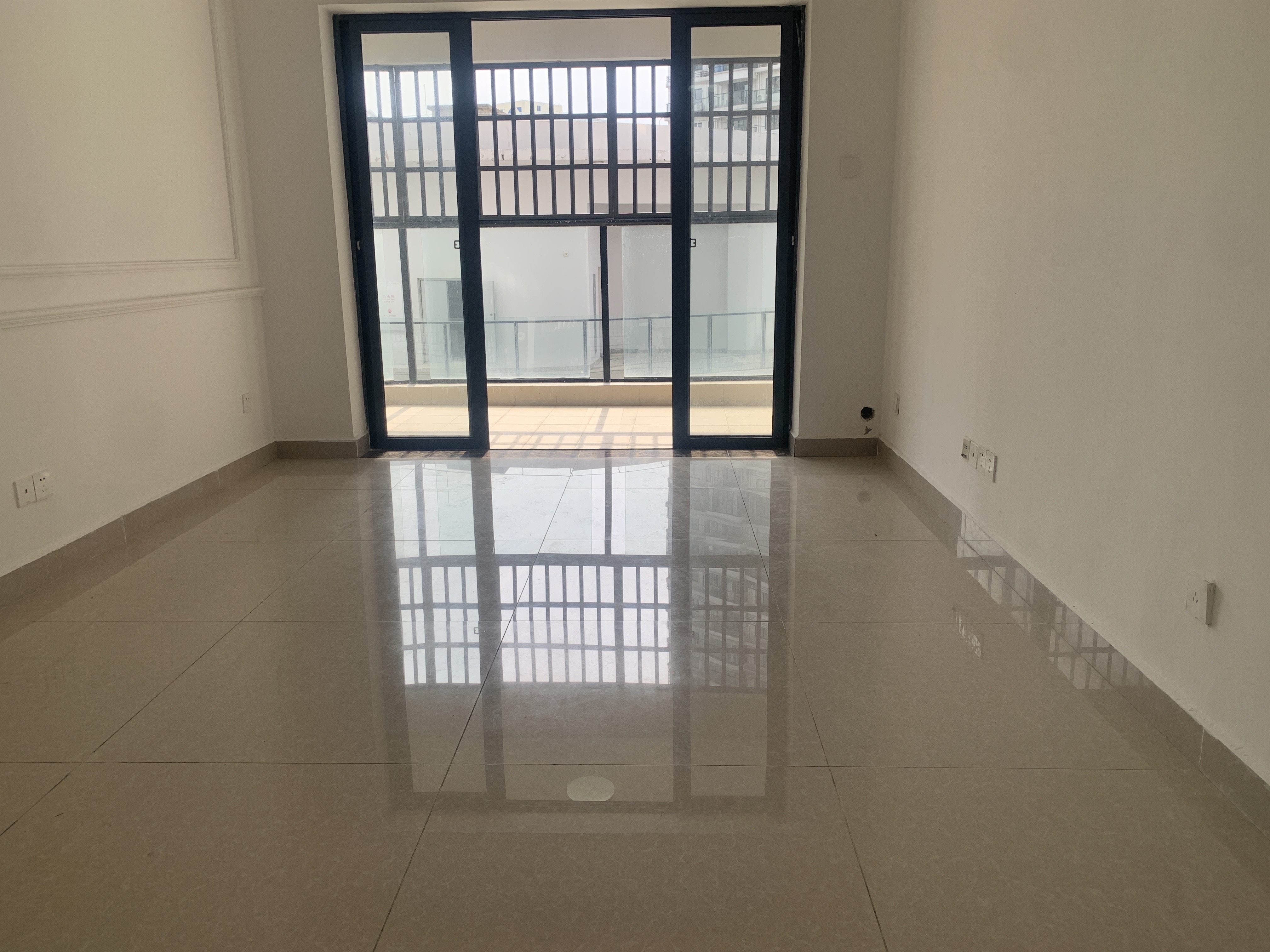 龙昆雅苑（中交·龙昆雅苑）  2室2厅1卫    89.0万